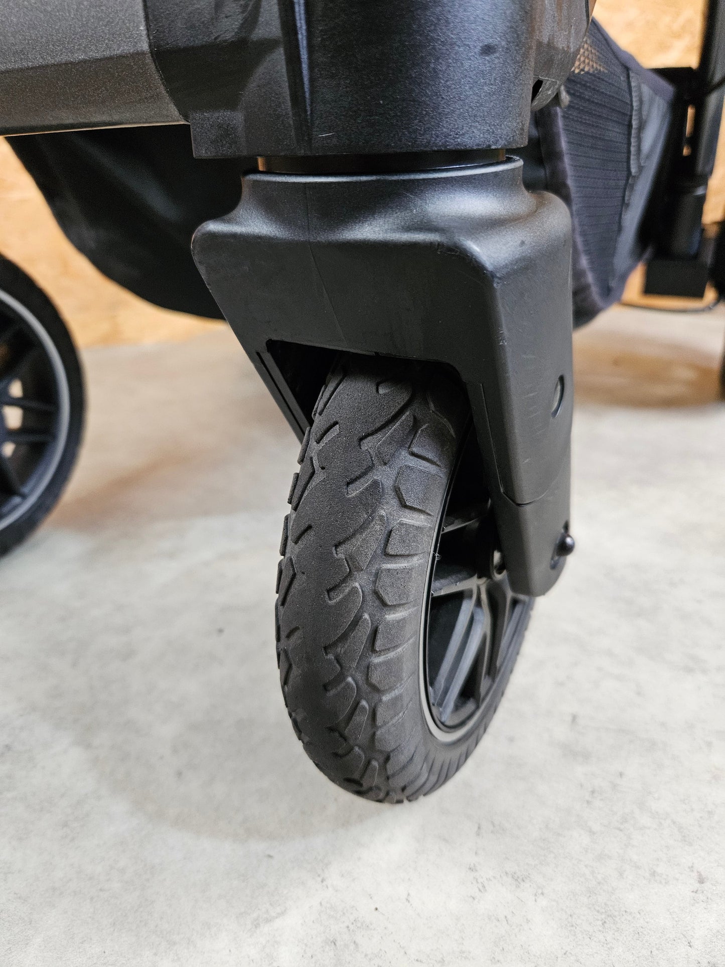 Hartan - AMG GT Kombikinderwagen (Babywanne und Sportsitz) inkl. Wickeltasche und Regenschutz - Schwarz in sehr gutem Zustand