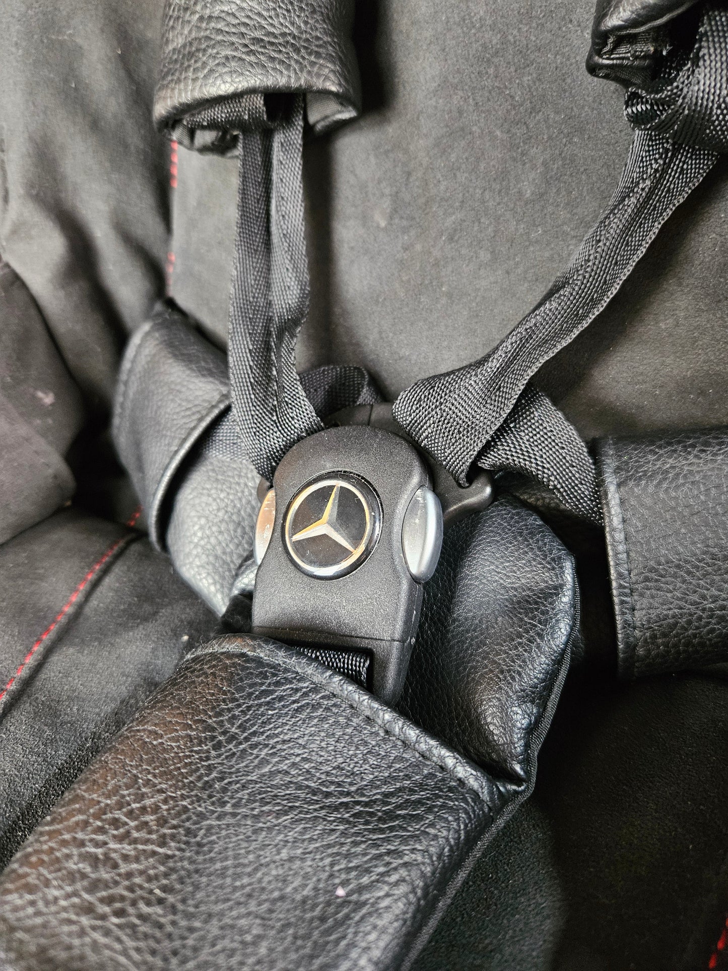 Hartan - AMG GT Kombikinderwagen (Babywanne und Sportsitz) inkl. Wickeltasche und Regenschutz - Schwarz in sehr gutem Zustand