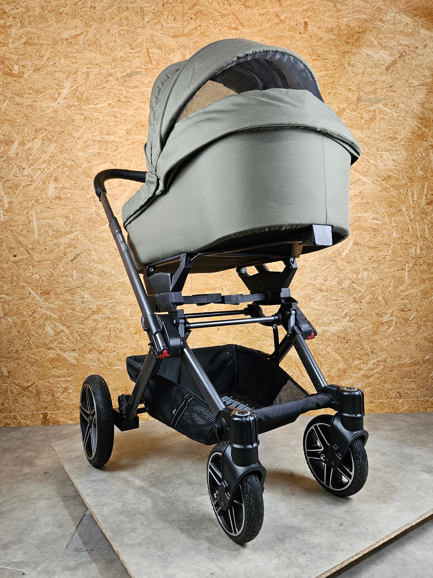Hartan - VIP GTS Kombikinderwagen (Babywanne und Sportsitz) - Grün 757 in sehr gutem Zustand