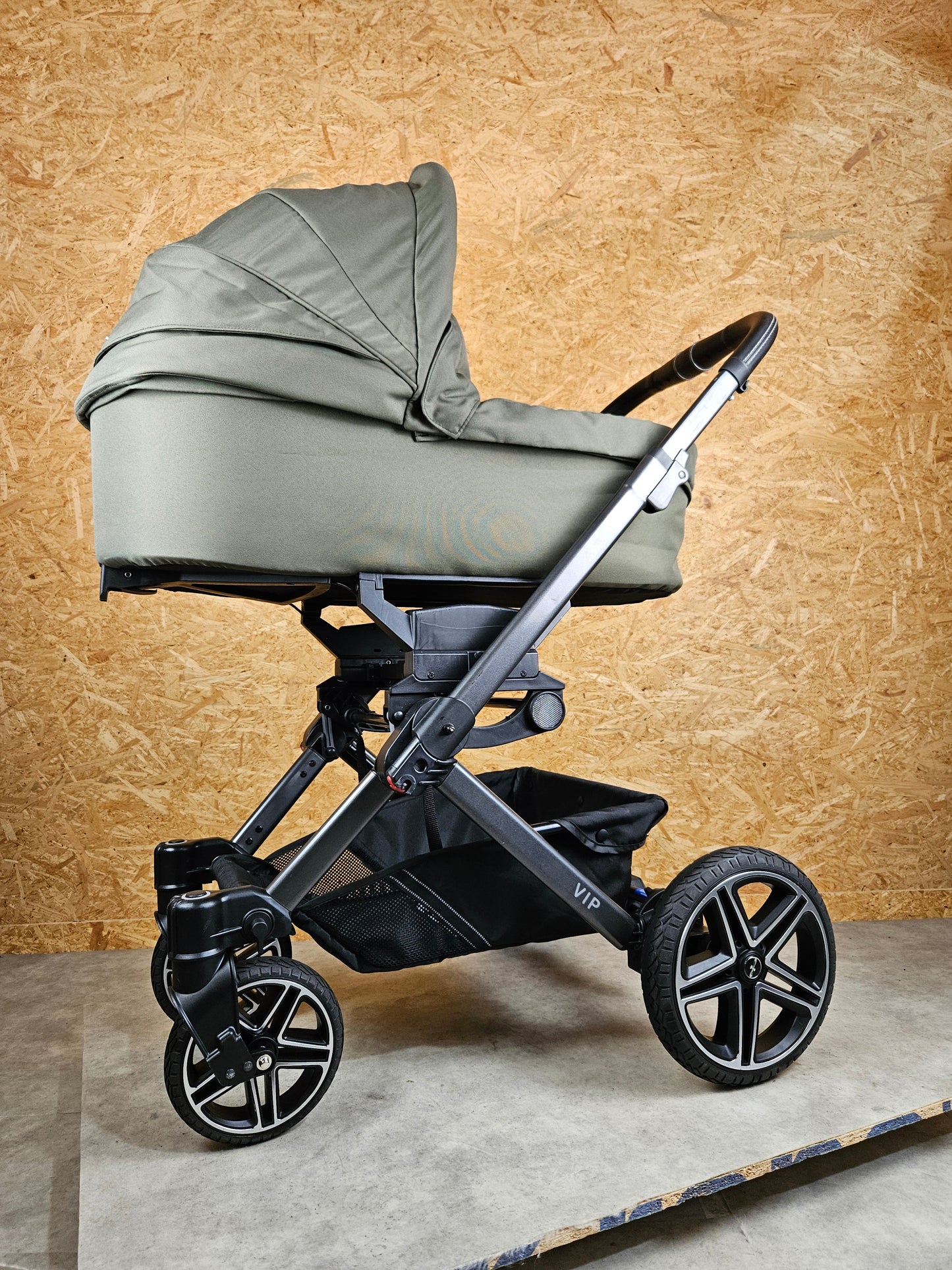 Hartan - VIP GTS Kombikinderwagen (Babywanne und Sportsitz) - Grün 757 in sehr gutem Zustand
