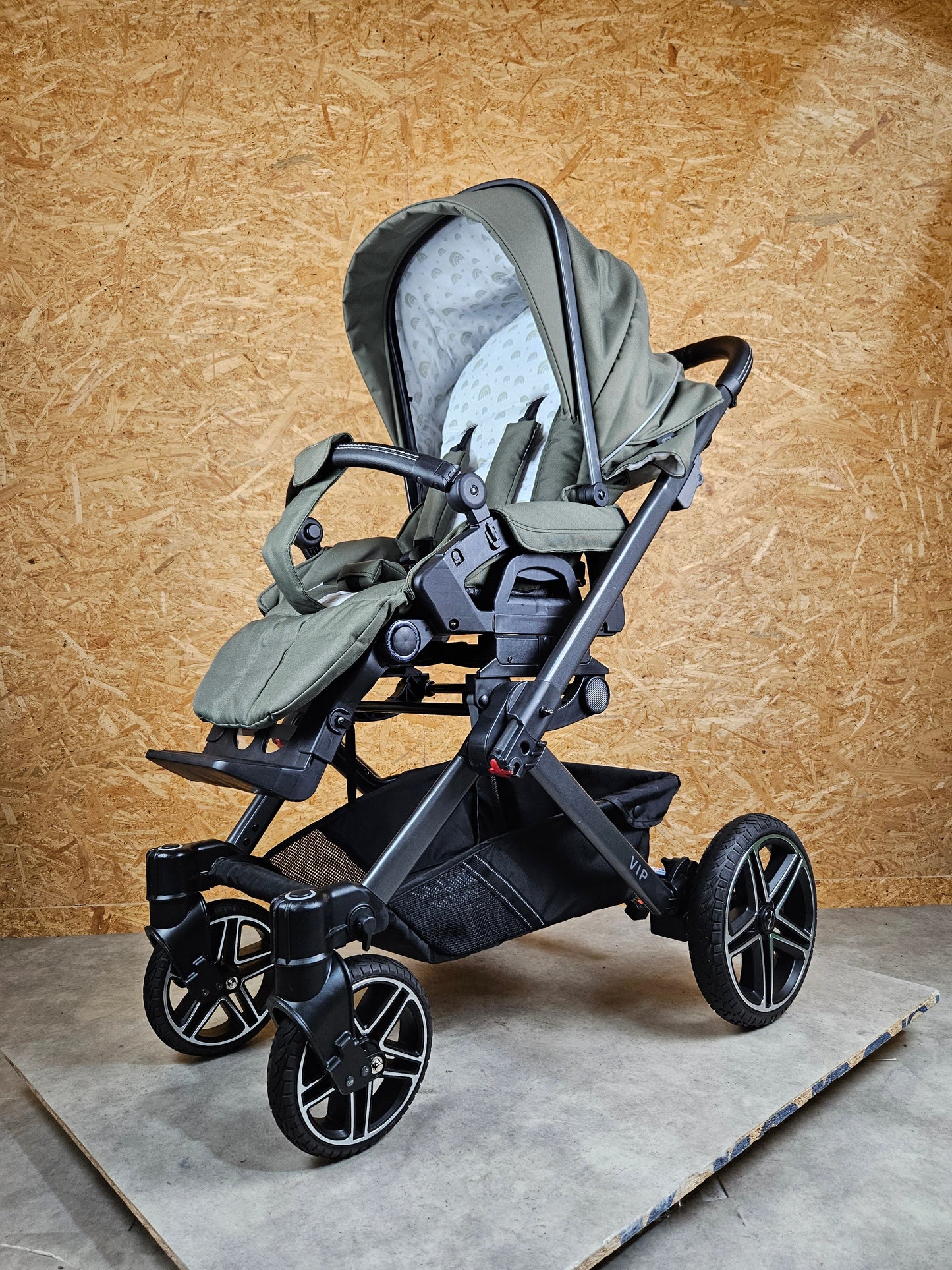 Hartan - VIP GTS Kombikinderwagen (Babywanne und Sportsitz) - Grün 757 in sehr gutem Zustand