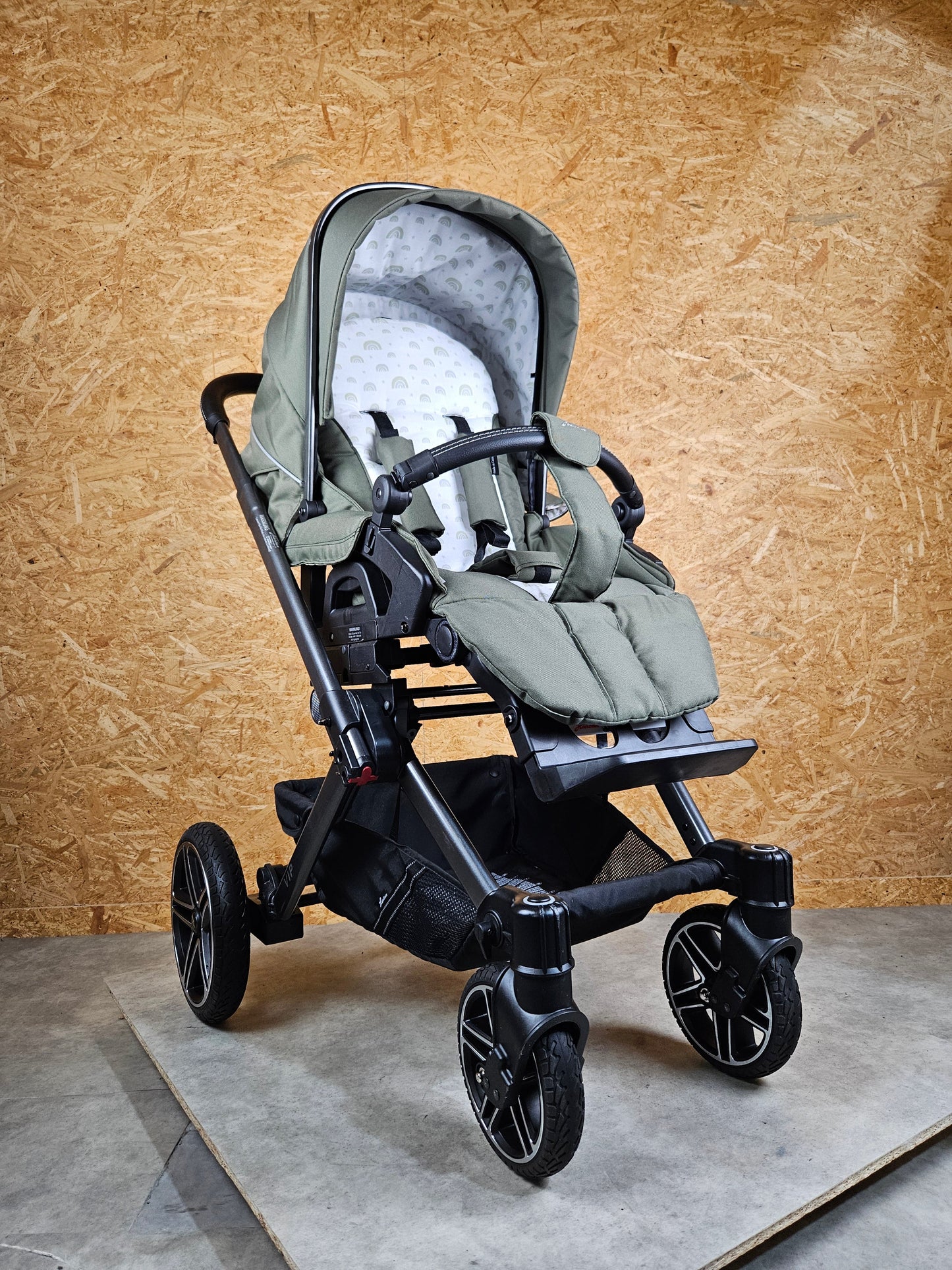 Hartan - VIP GTS Kombikinderwagen (Babywanne und Sportsitz) - Grün 757 in sehr gutem Zustand