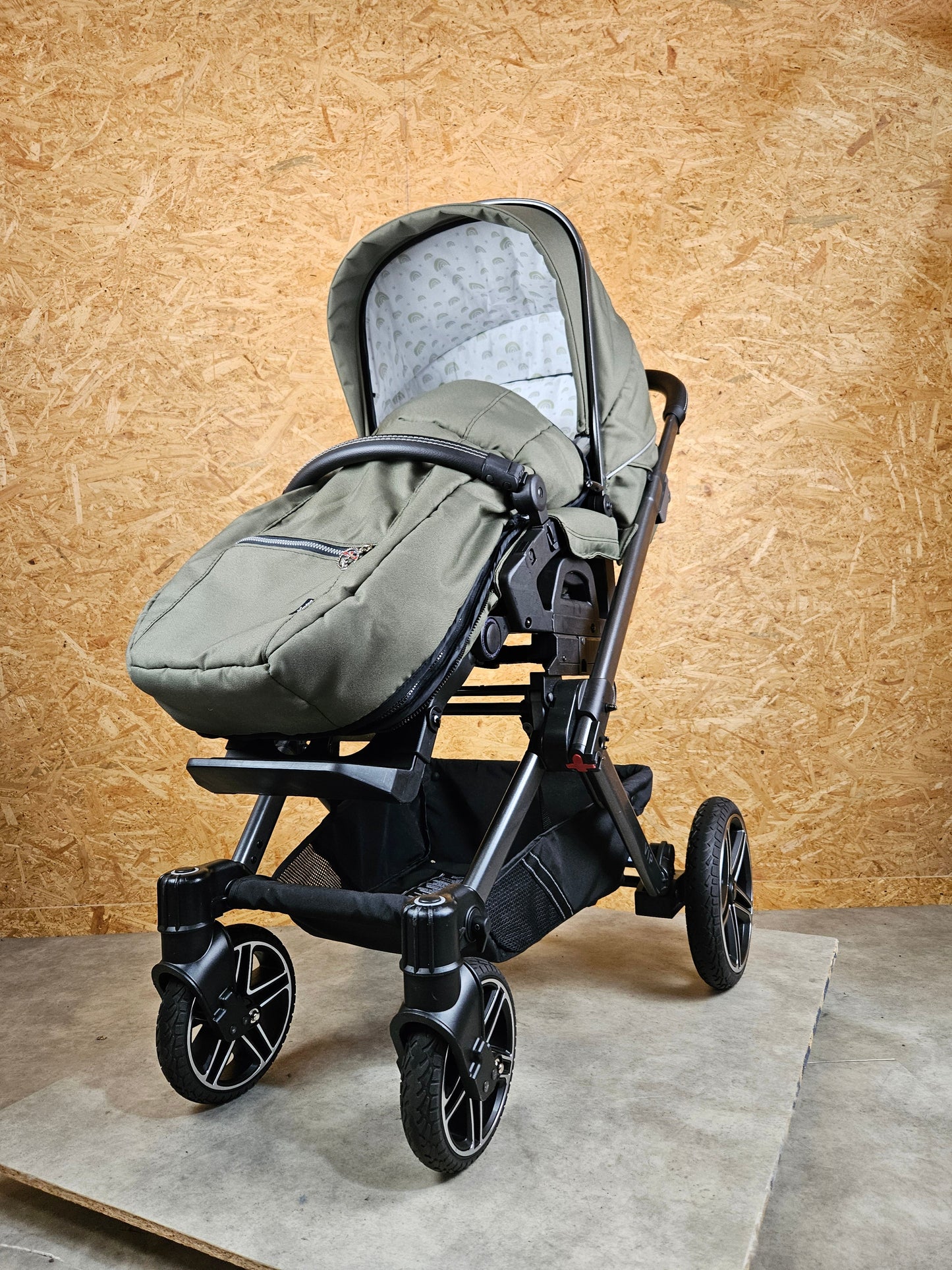 Hartan - VIP GTS Kombikinderwagen (Babywanne und Sportsitz) - Grün 757 in sehr gutem Zustand