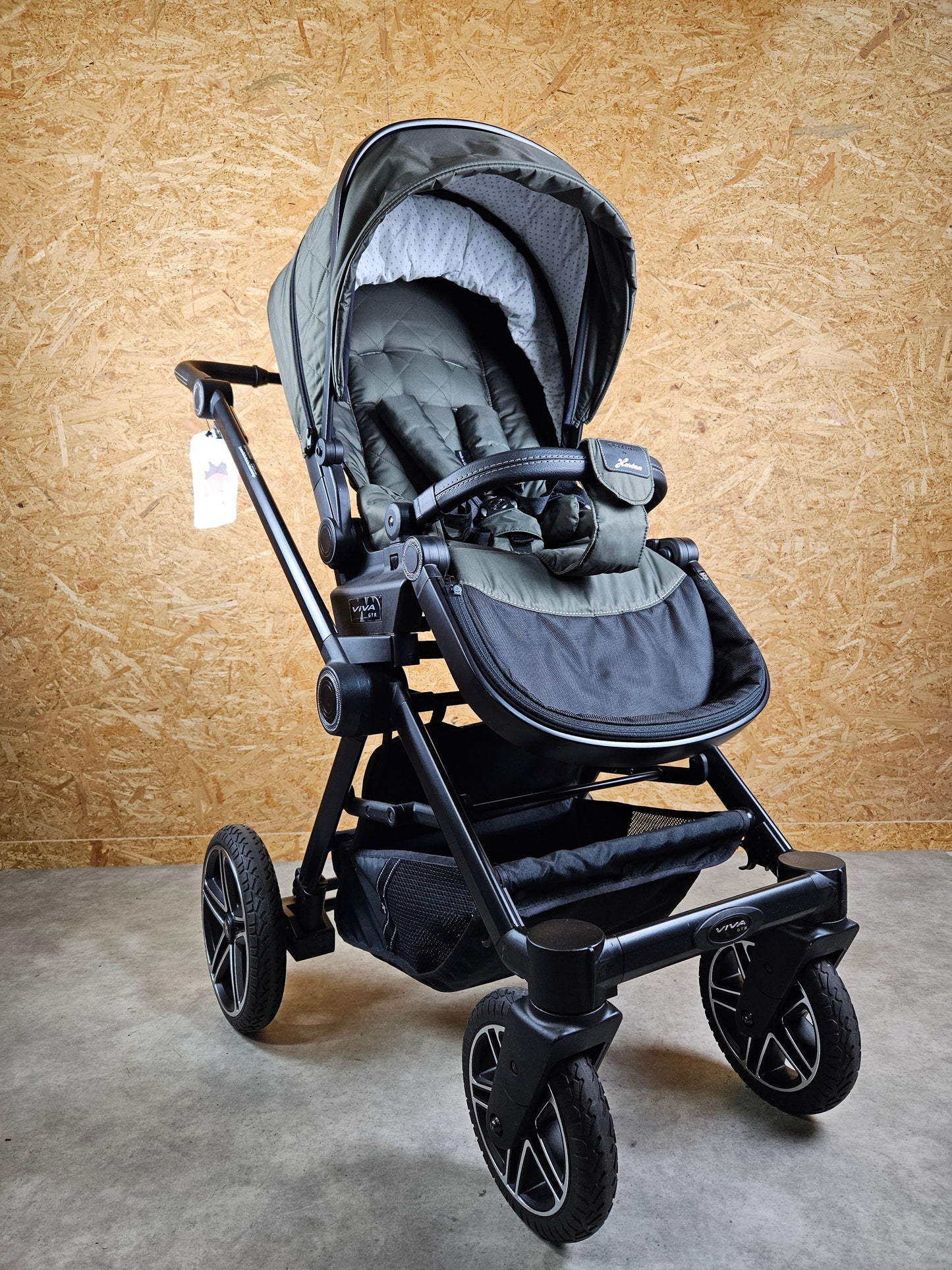 Hartan - Viva Kombikinderwagen (babywanne und Sportsitz) - Grau wie Neu - Inkl. Wickeltasche Fußsack Poussette 2