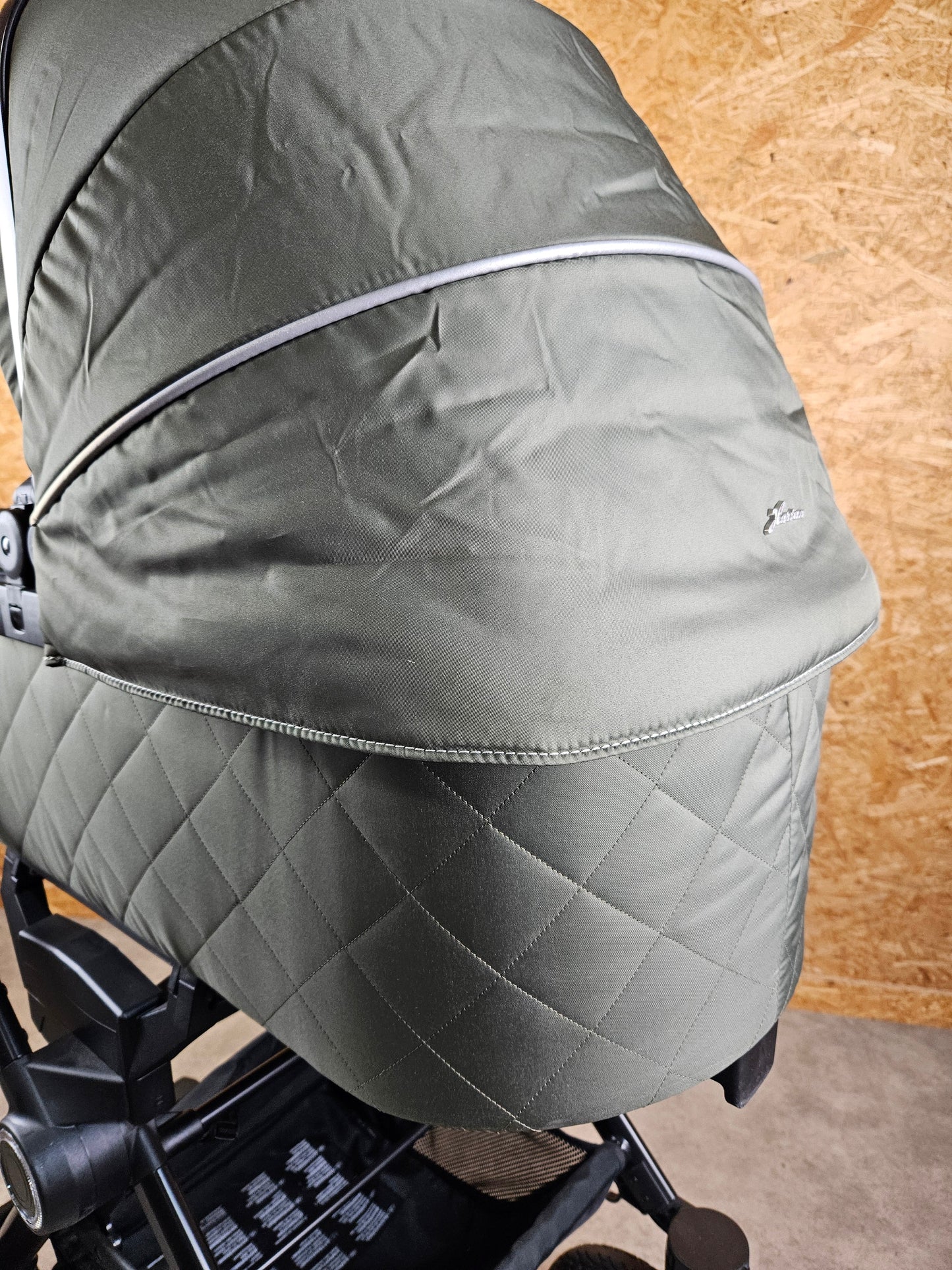 Hartan - Viva Kombikinderwagen (babywanne und Sportsitz) - Grau wie Neu - Inkl. Wickeltasche Fußsack Poussette 18