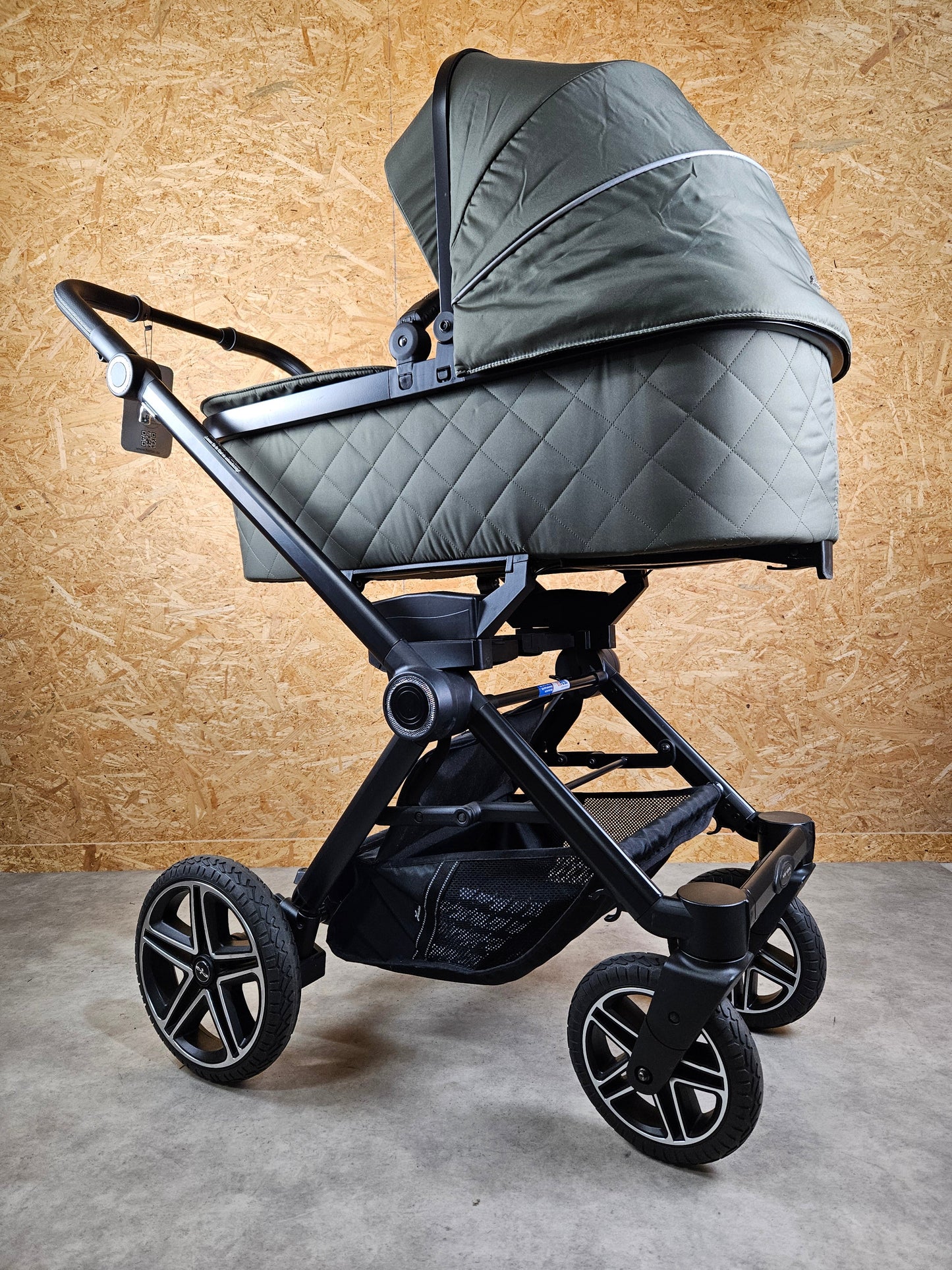 Hartan - Viva Kombikinderwagen (babywanne und Sportsitz) - Grau wie Neu - Inkl. Wickeltasche Fußsack Poussette 17