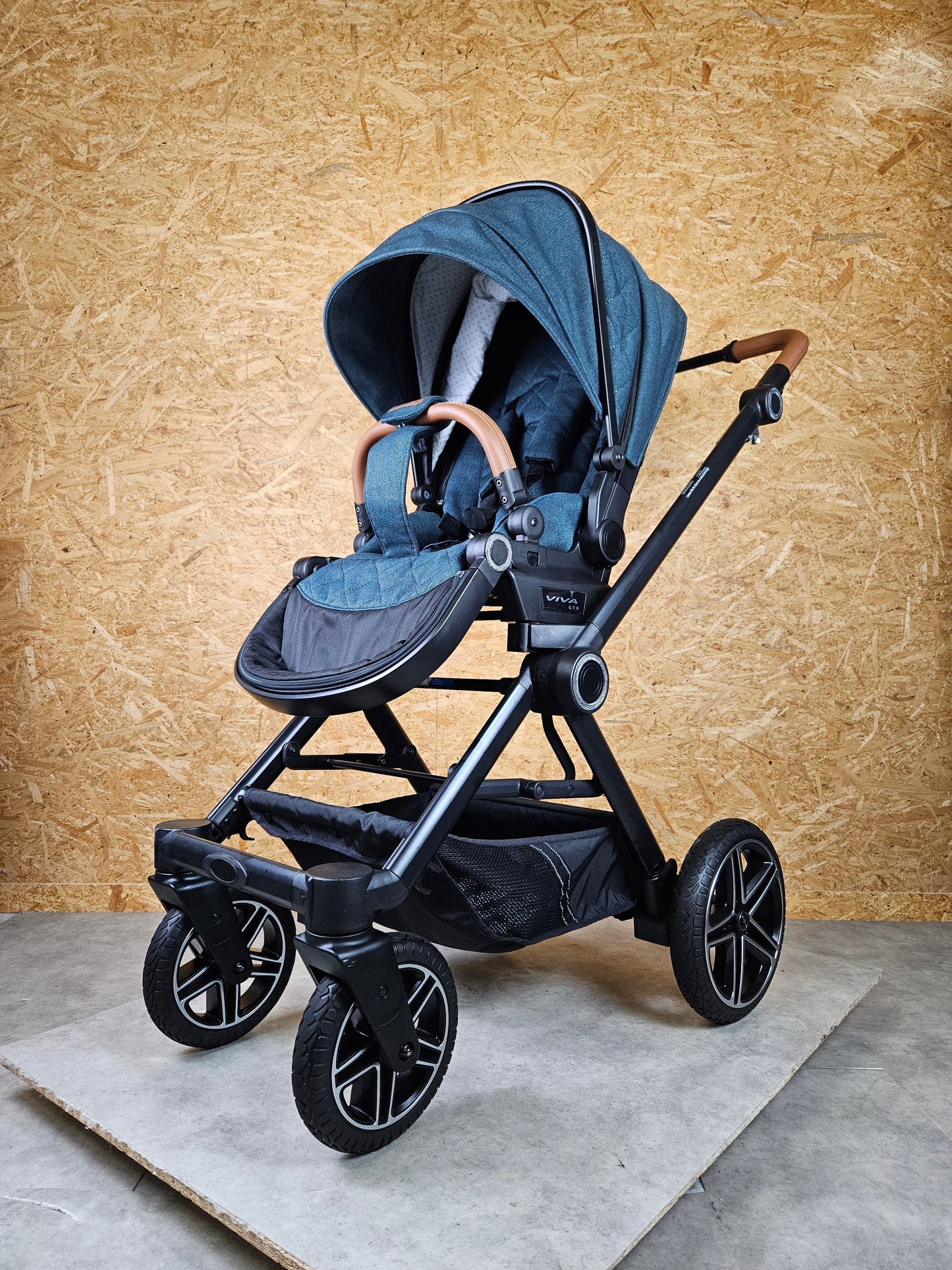 Hartan - Viva GTR Kombikinderwagen (Babywanne und Sportsitz) inkl. Hartan Handwärmer Mum - Petrol in sehr gutem Zustand