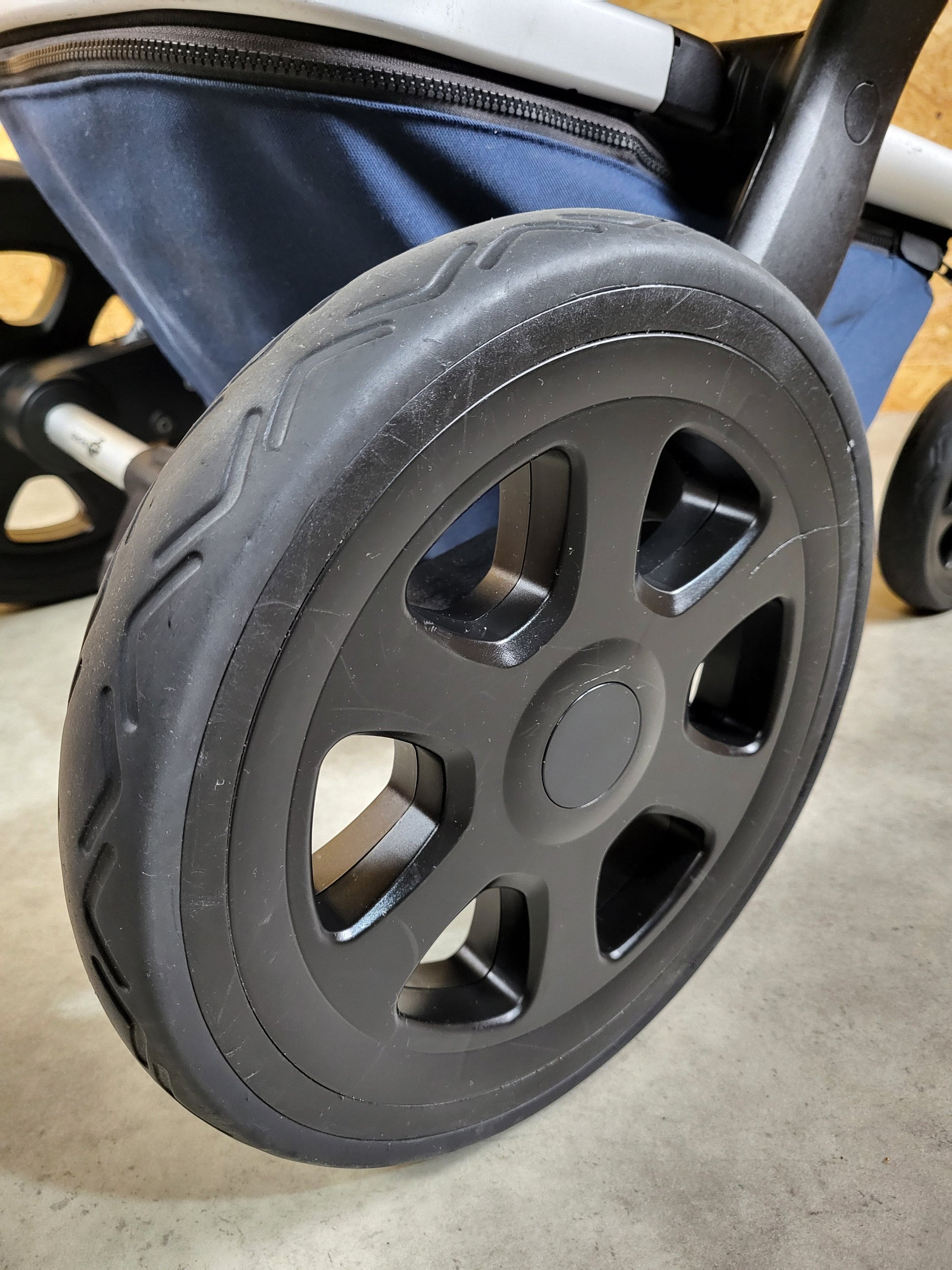 Joolz Day 3 - Kombikinderwagen (liegewanne und Sportsitz)- Dunkel Blau - in Gutem Zustand / Gut Kinderwagen 27