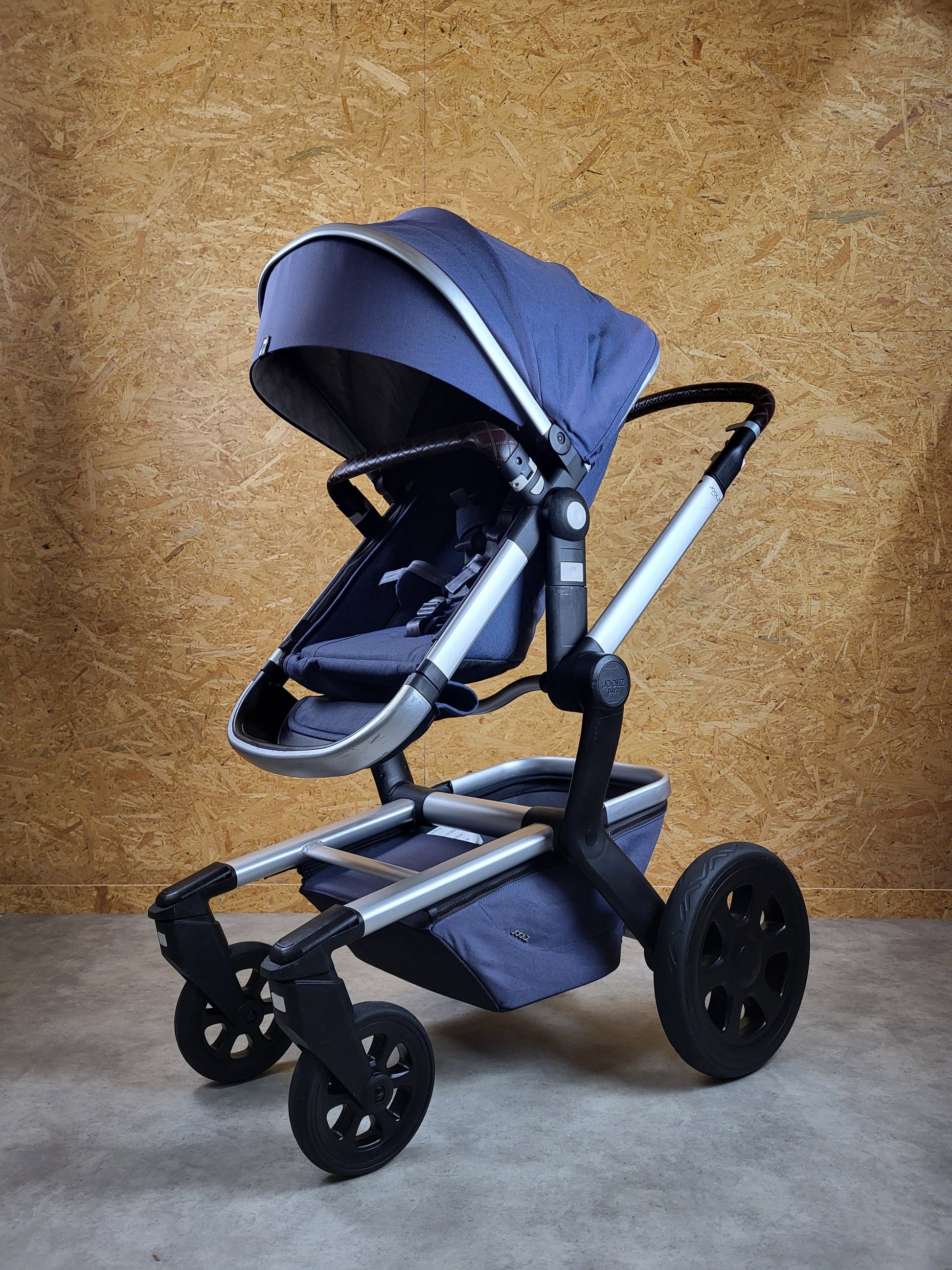 Joolz Day 3 - Kombikinderwagen (liegewanne und Sportsitz)- Dunkel Blau - Gutem Zustand / Gut Kinderwagen 17