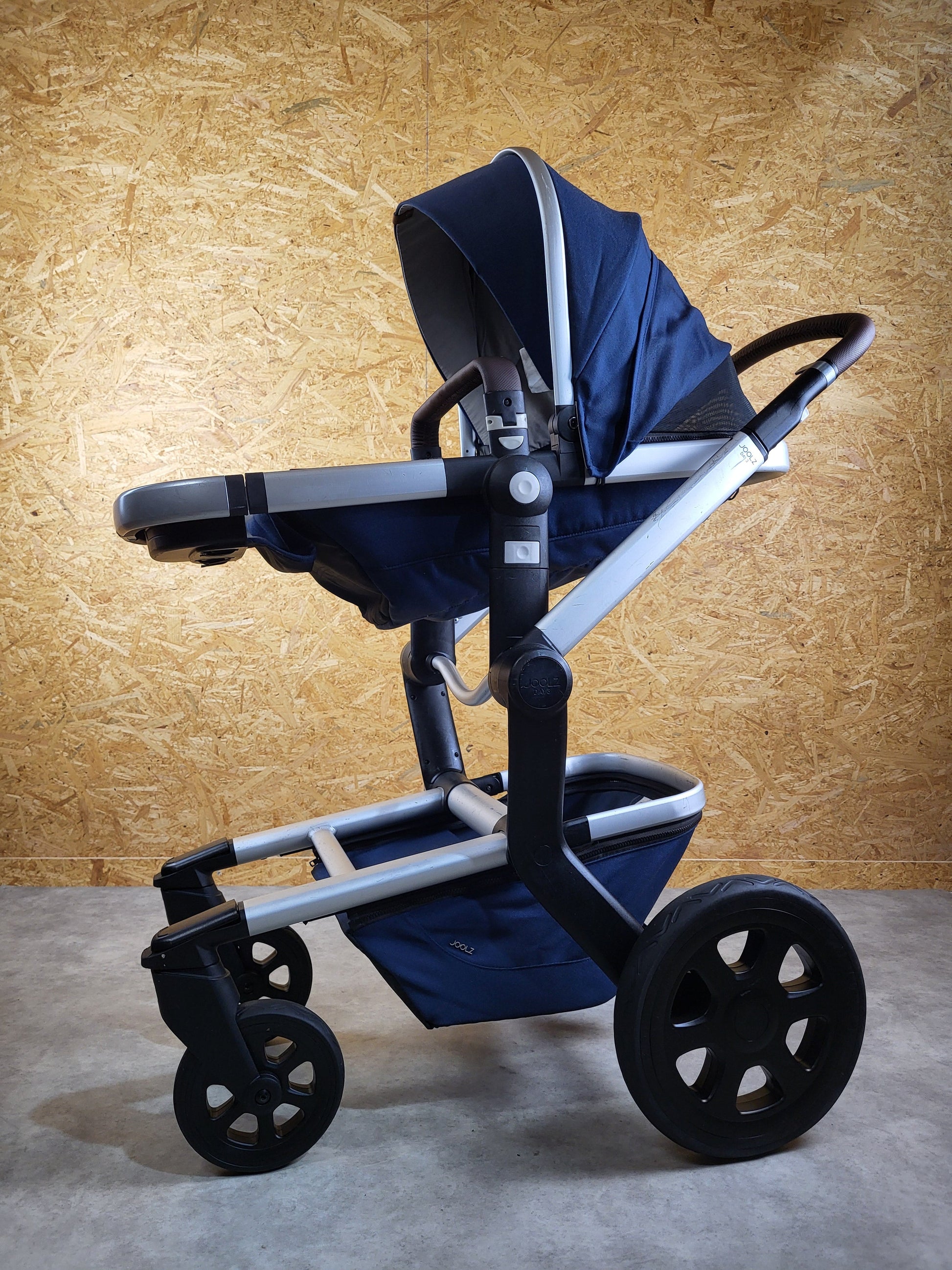 Joolz Day 3 - Kombikinderwagen (liegewanne und Sportsitz)- Dunkel Blau - in Gutem Zustand / Gut Kinderwagen 14