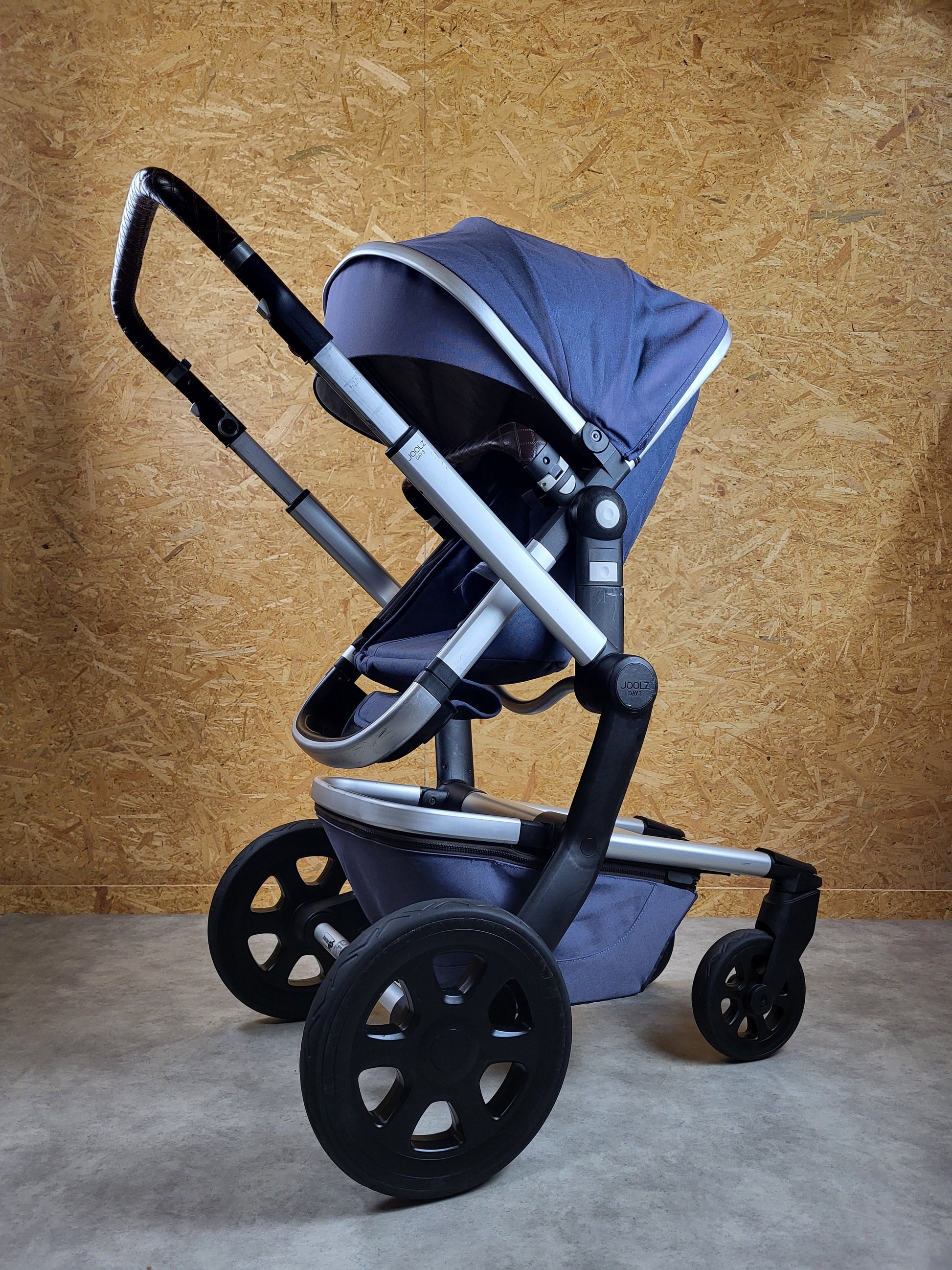 Joolz Day 3 - Kombikinderwagen (liegewanne und Sportsitz)- Dunkel Blau - Gutem Zustand / Gut Kinderwagen 20