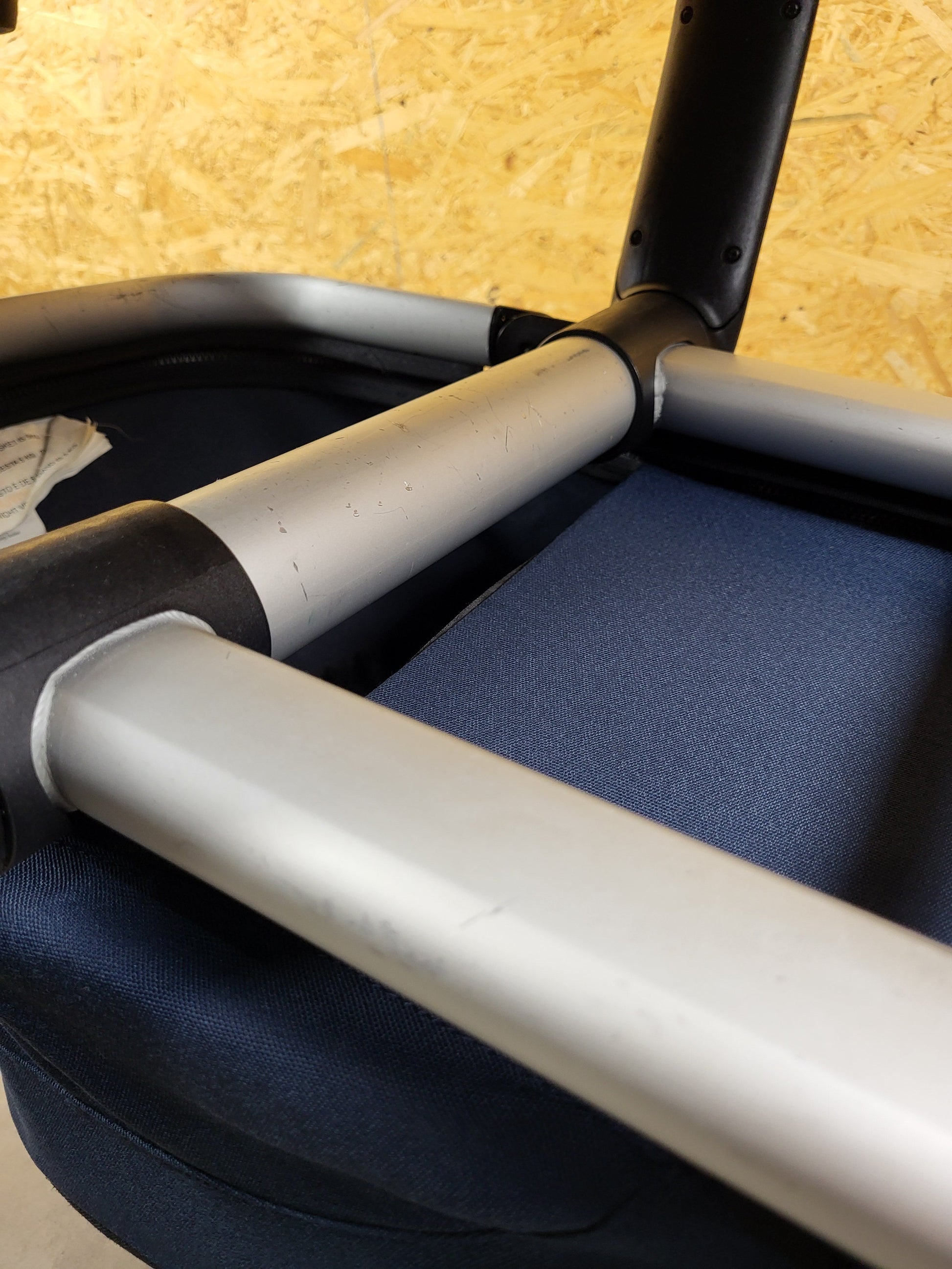 Joolz Day 3 - Kombikinderwagen (liegewanne und Sportsitz)- Dunkel Blau - in Gutem Zustand / Gut Kinderwagen 30