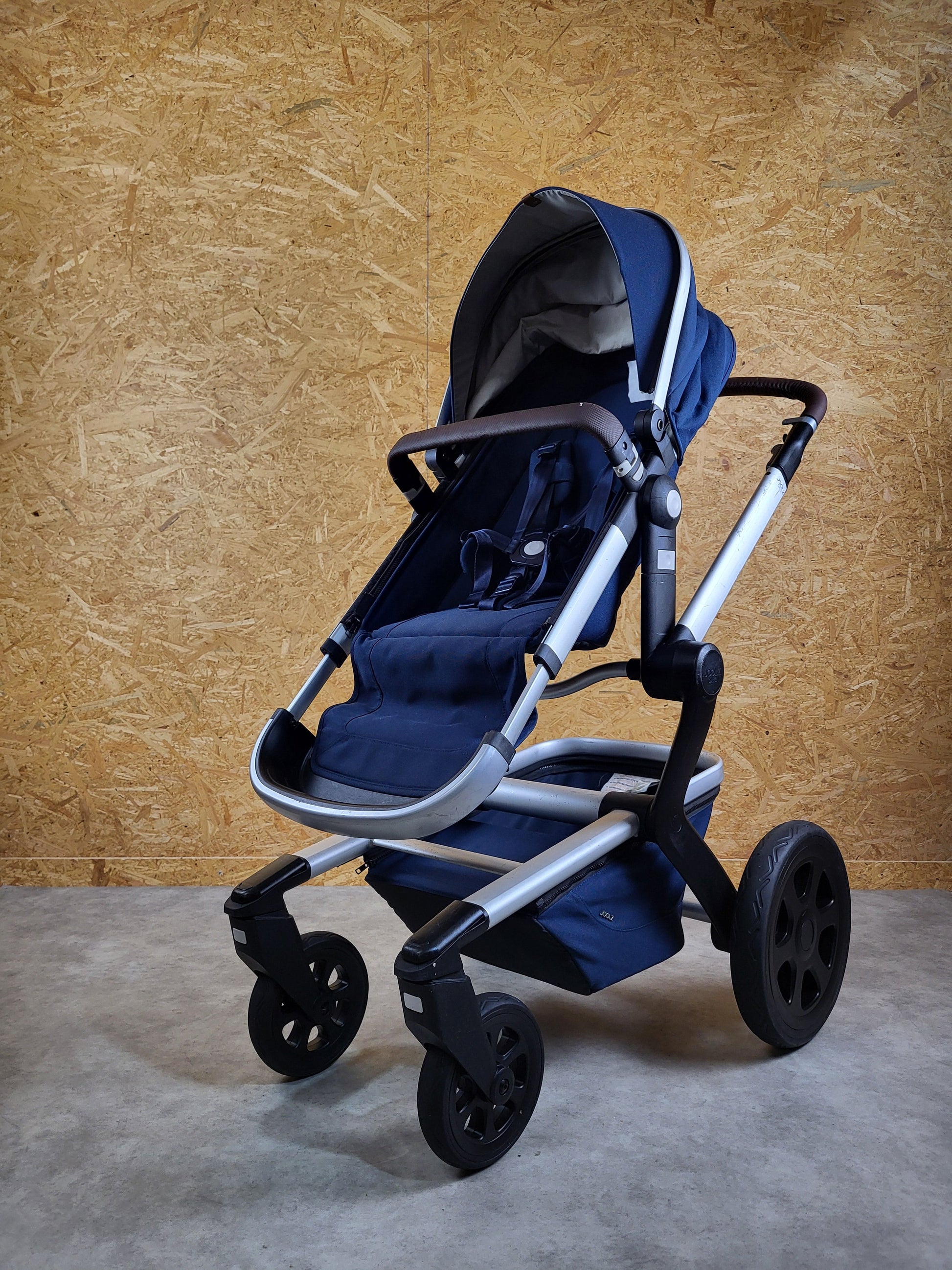 Joolz Day 3 - Kombikinderwagen (liegewanne und Sportsitz)- Dunkel Blau - in Gutem Zustand / Gut Kinderwagen 9