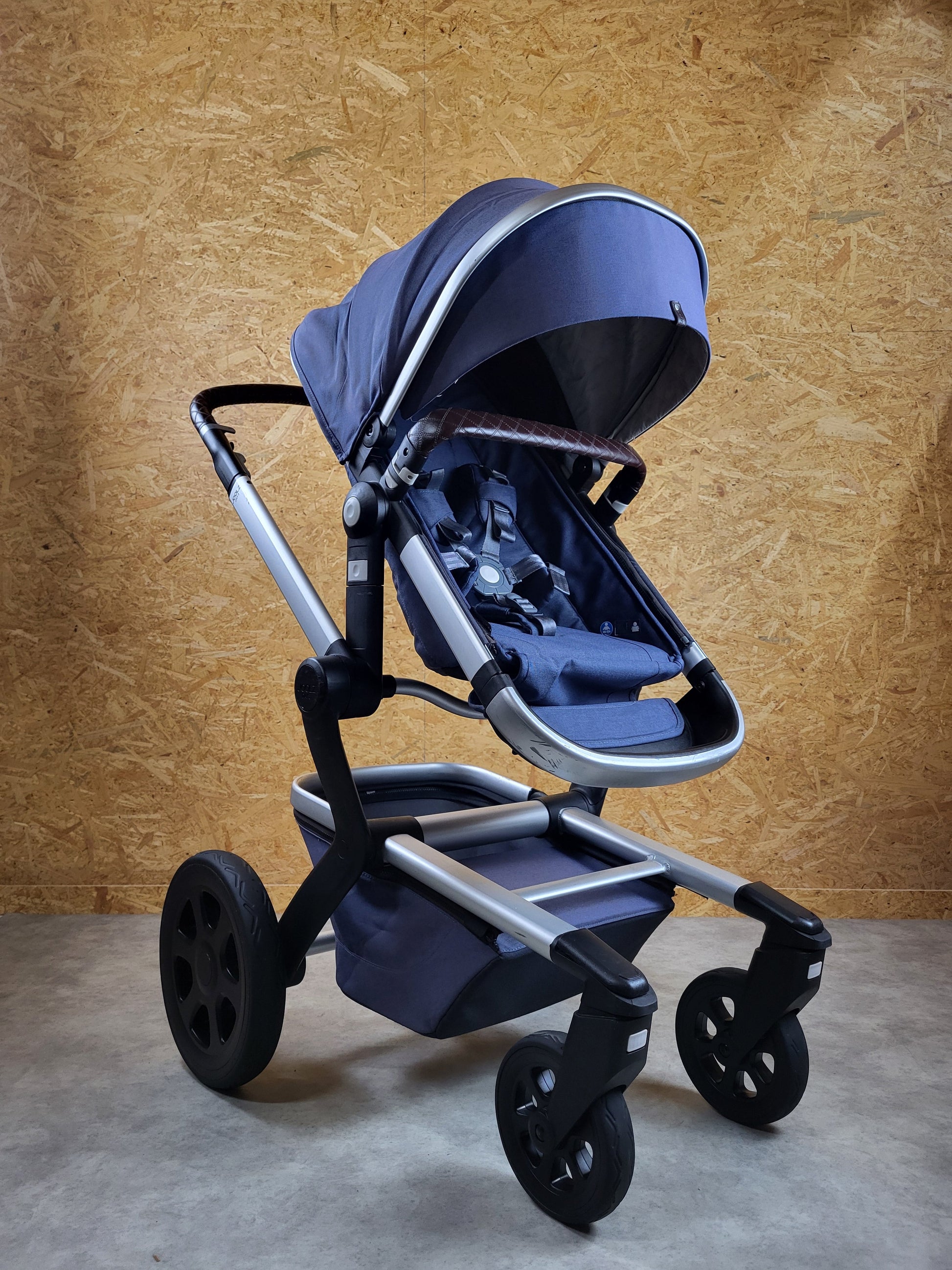 Joolz Day 3 - Kombikinderwagen (liegewanne und Sportsitz)- Dunkel Blau - Gutem Zustand / Gut Kinderwagen 16