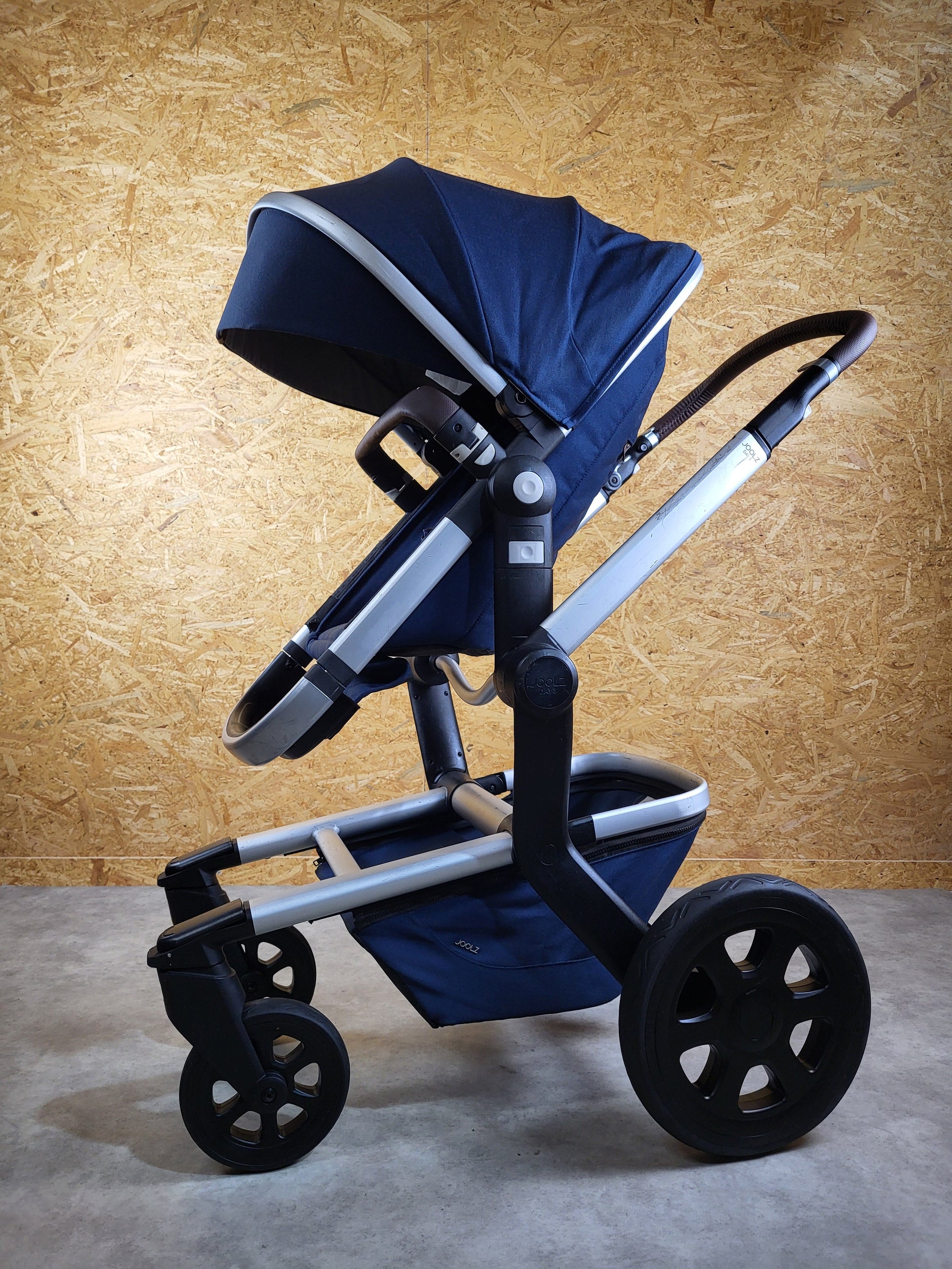 Joolz Day 3 - Kombikinderwagen (liegewanne und Sportsitz)- Dunkel Blau - in Gutem Zustand / Gut Kinderwagen 11