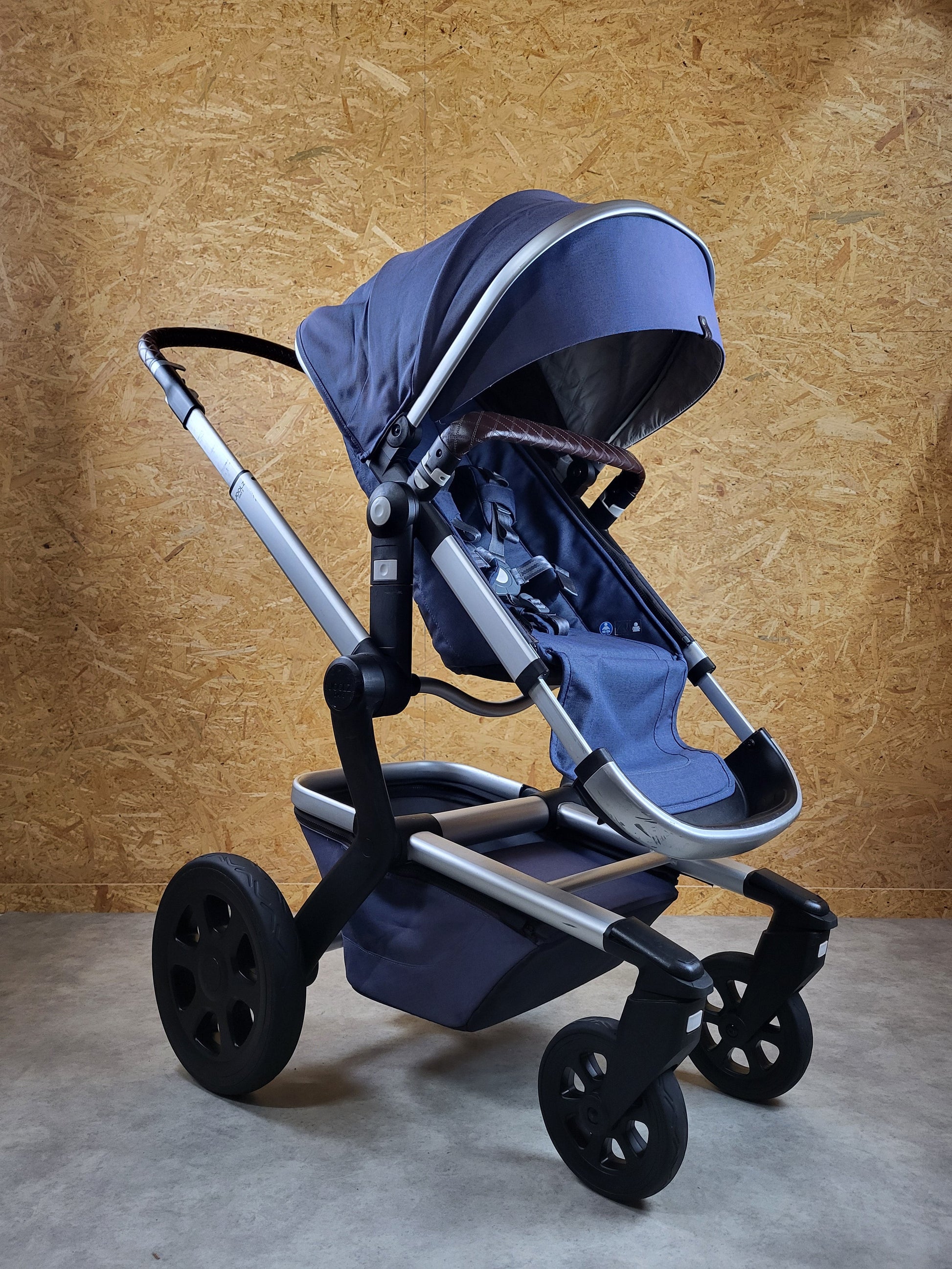 Joolz Day 3 - Kombikinderwagen (liegewanne und Sportsitz)- Dunkel Blau - Gutem Zustand / Gut Kinderwagen 4