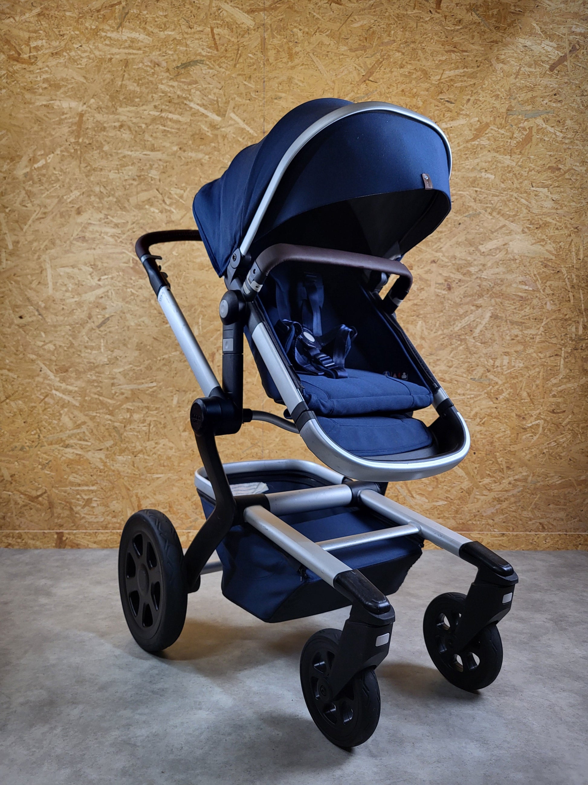 Joolz Day 3 - Kombikinderwagen (liegewanne und Sportsitz)- Dunkel Blau - in Gutem Zustand / Gut Kinderwagen 2