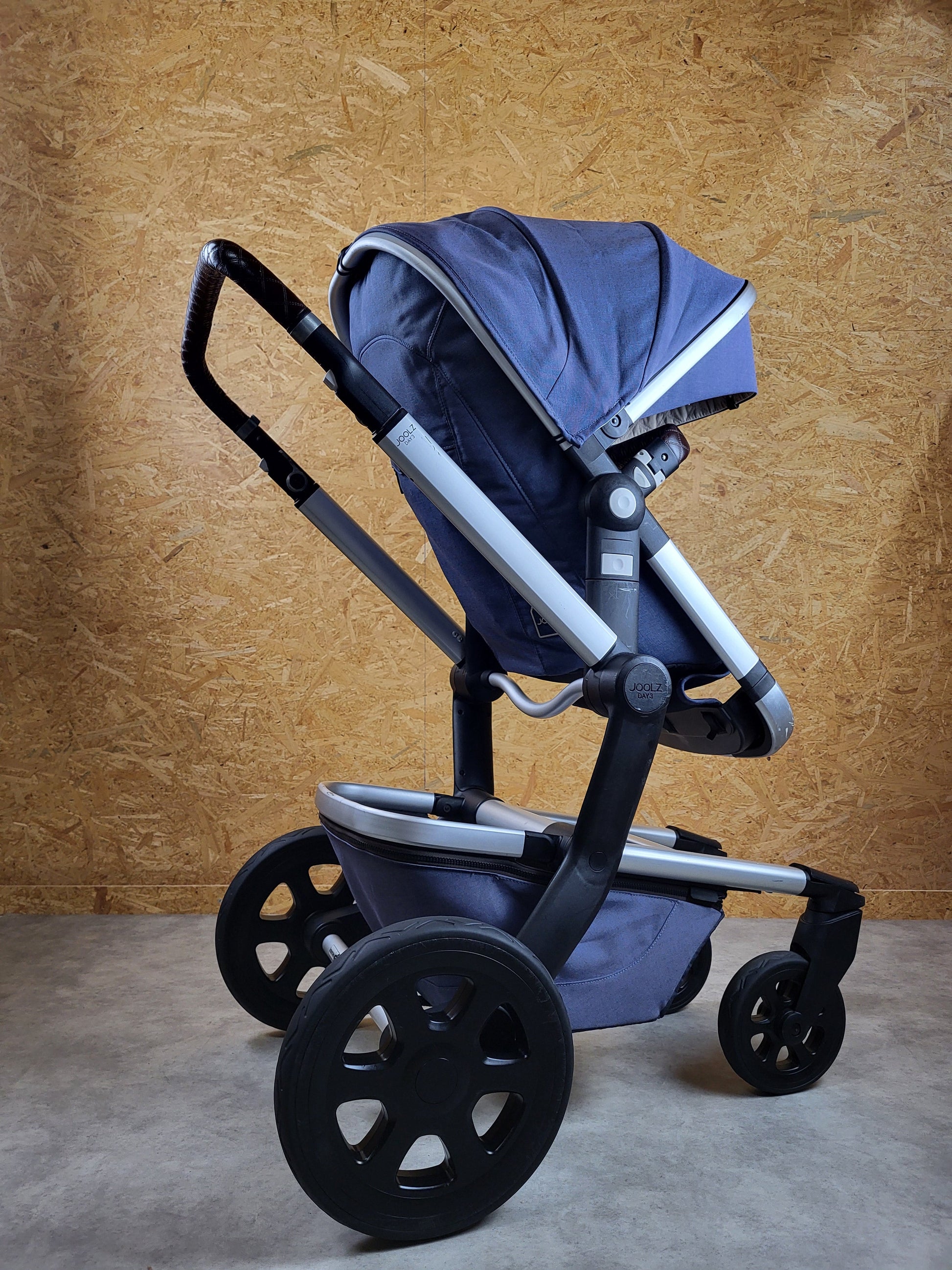 Joolz Day 3 - Kombikinderwagen (liegewanne und Sportsitz)- Dunkel Blau - Gutem Zustand / Gut Kinderwagen 19