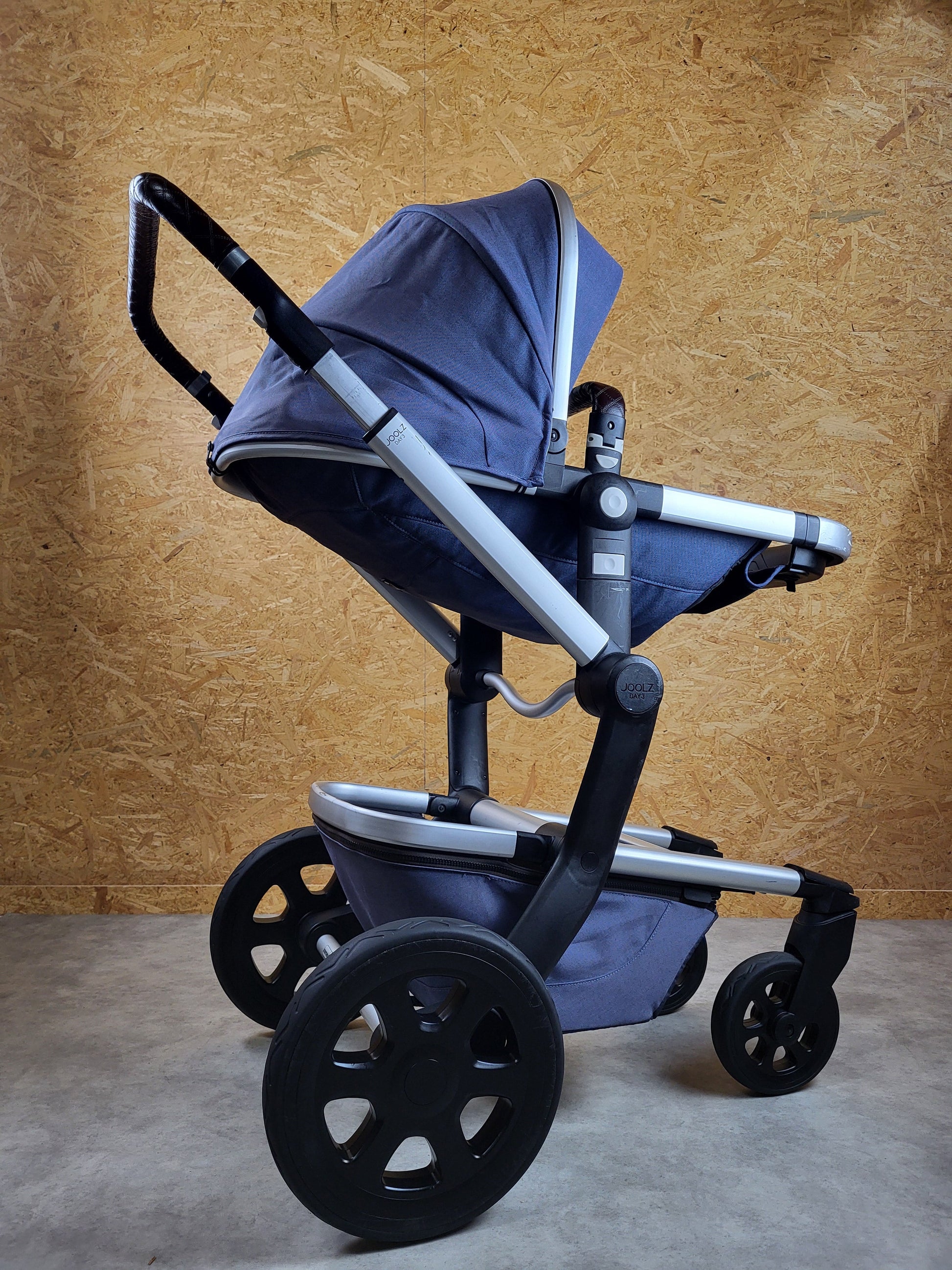 Joolz Day 3 - Kombikinderwagen (liegewanne und Sportsitz)- Dunkel Blau - Gutem Zustand / Gut Kinderwagen 14