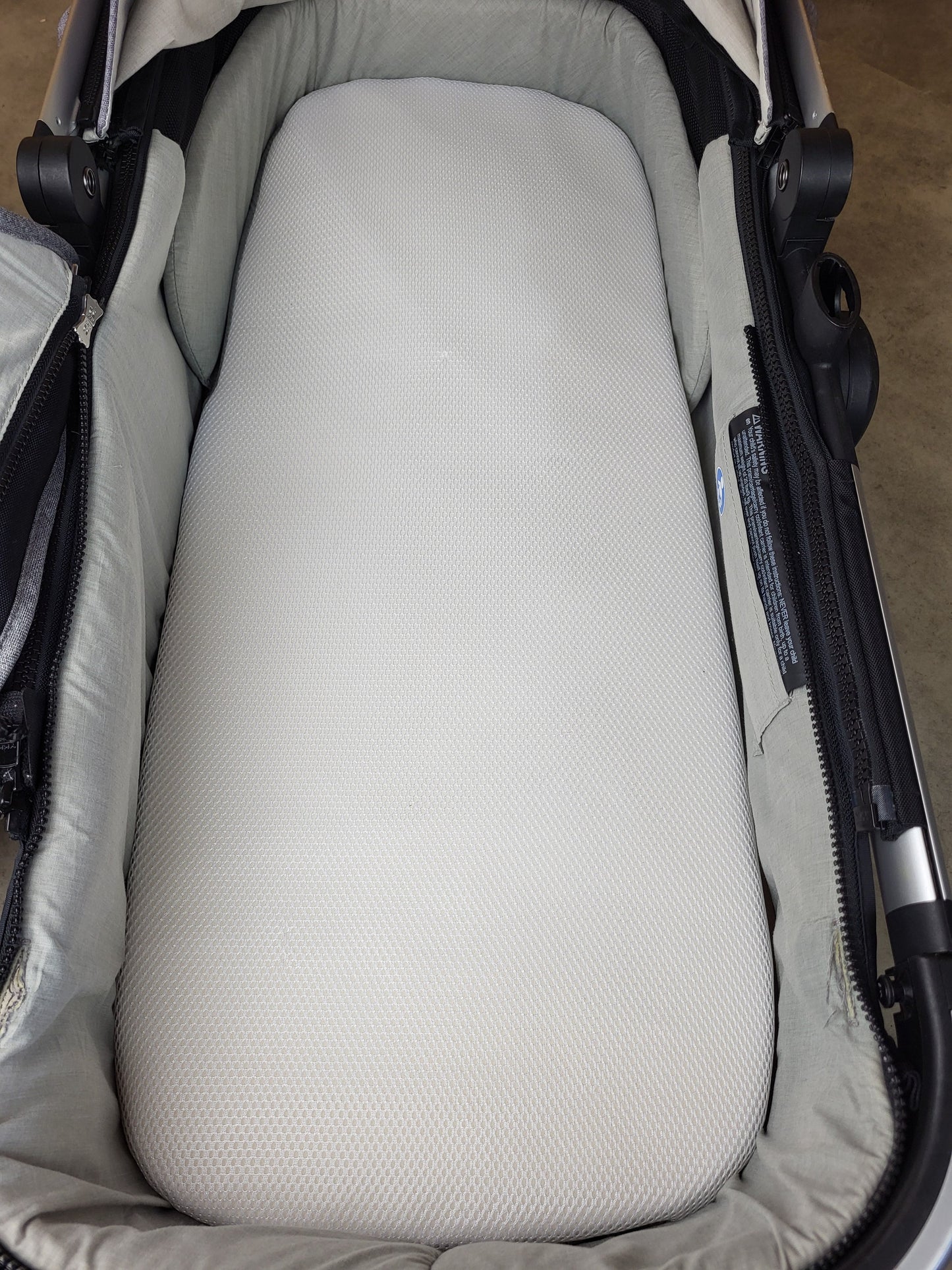 Joolz Day+ Kombikinderwagen (liegewanne und Sportsitz) - Grau in Gutem Zustand am Besten Kinderwagen 16 Kostenloser