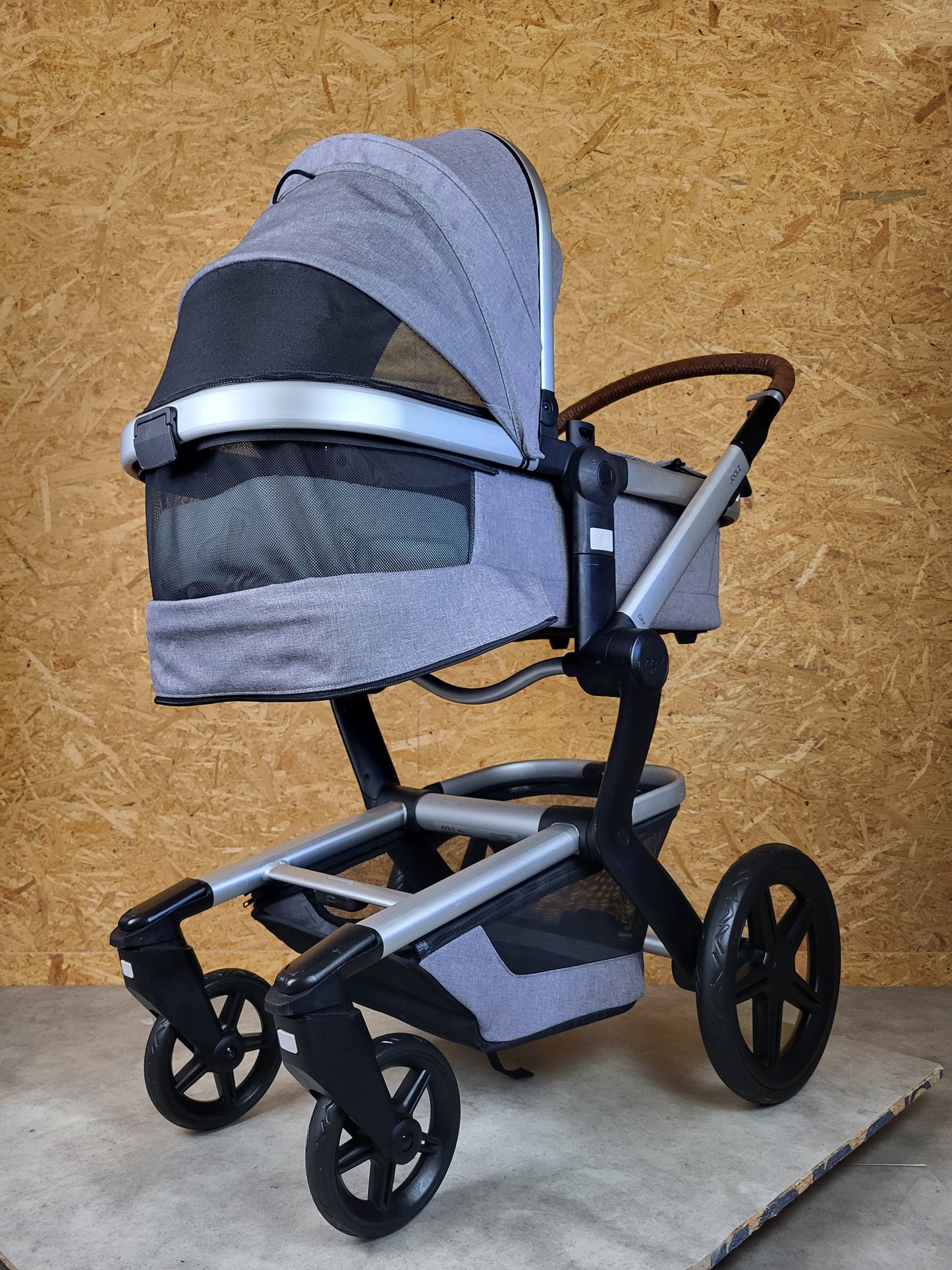 Joolz Day+ Kombikinderwagen (liegewanne und Sportsitz) - Grau in Gutem Zustand am Besten Kinderwagen 9 Kostenloser