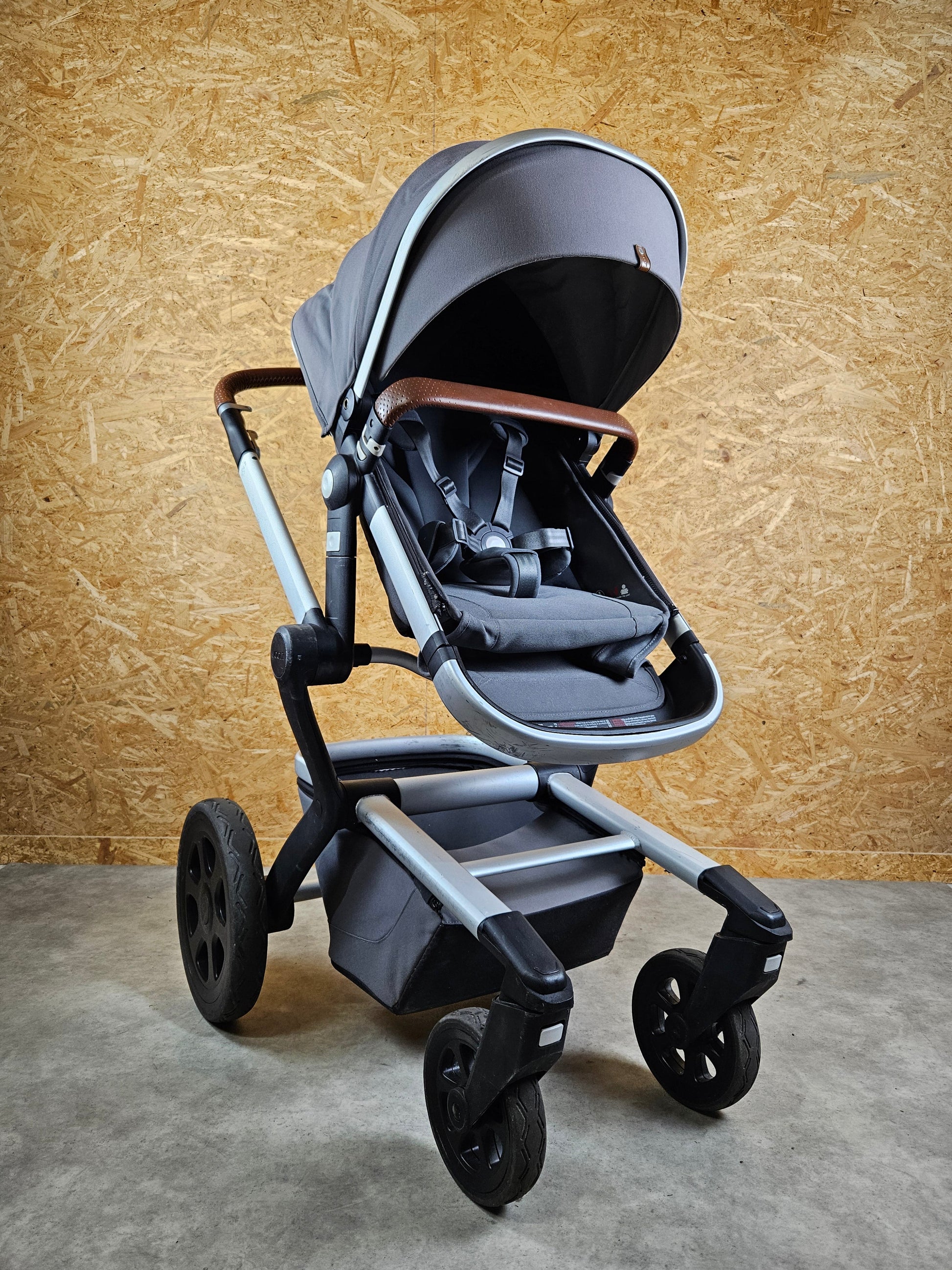 Joolz - Day Kombikinderwagen (sportsitz und Liegewanne) Grau in Gutem Zustand Grau / Gut Kinderwagen 2