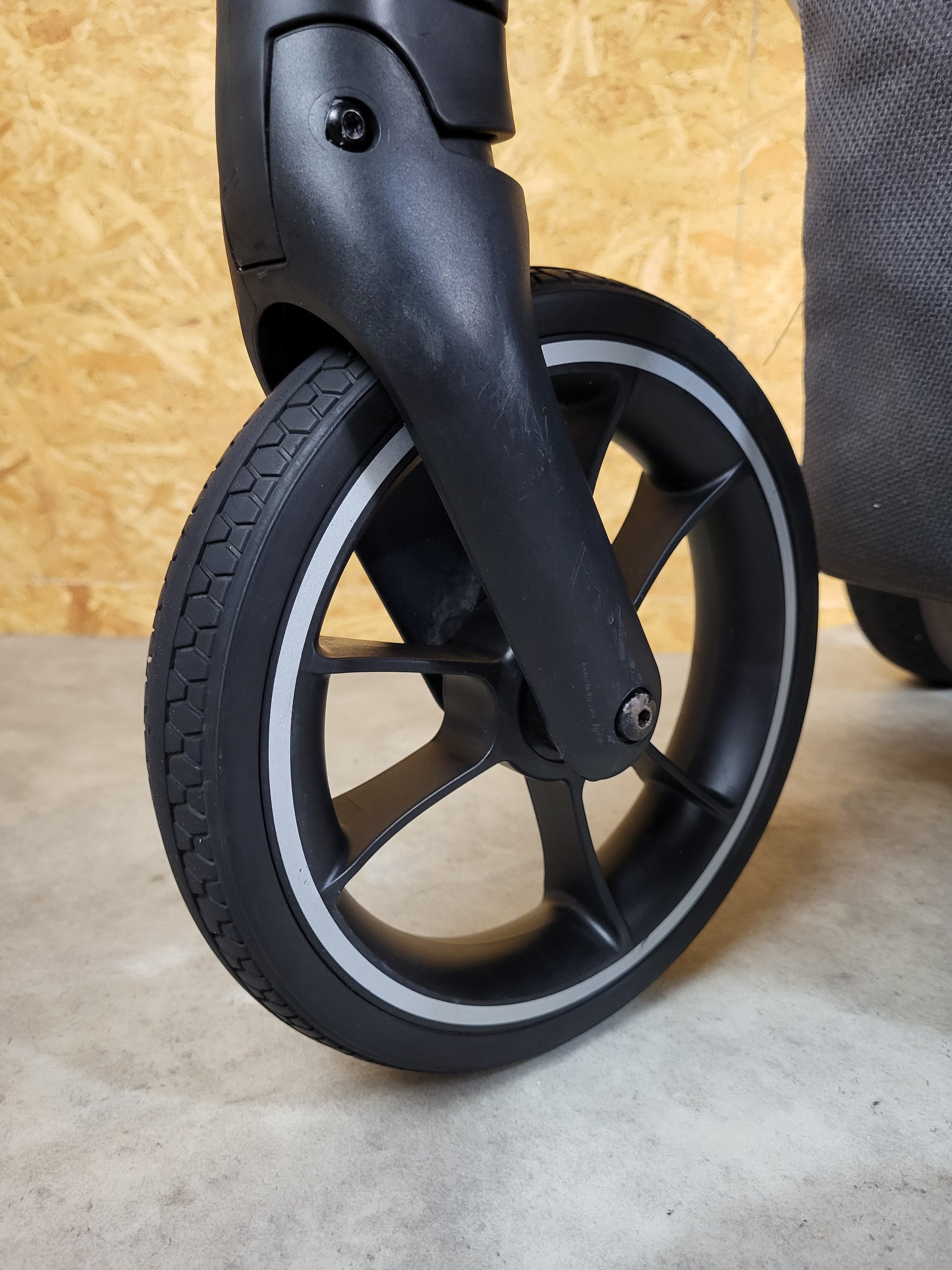 Moon - Scala - Kombikinderwagen (liegewanne und Sportsitz) - Grau in Gutem Zustand am Besten Kinderwagen 10 Kostenloser