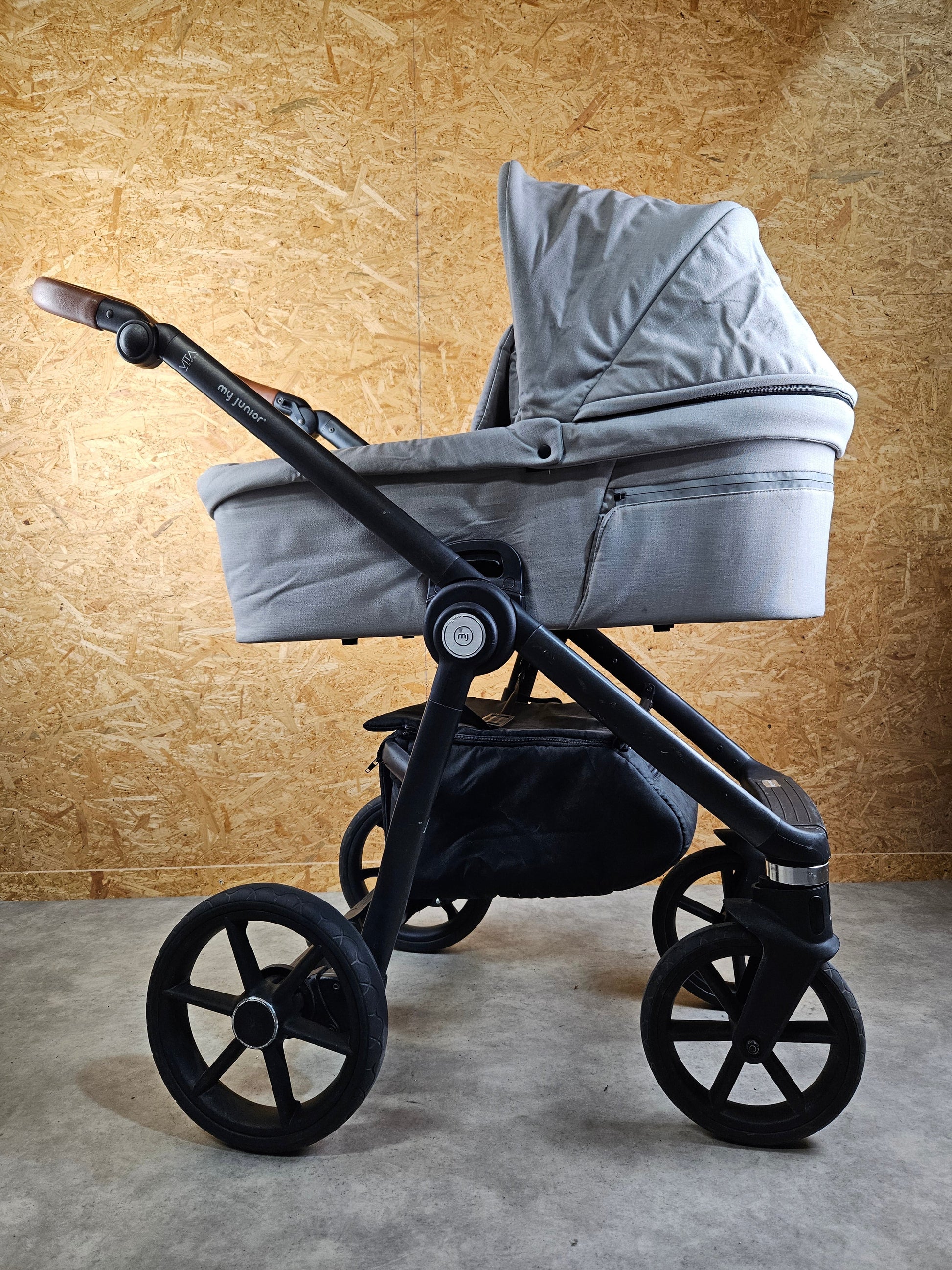 My Junior Vita Hope - Kombikinderwagen (sportsitz und Babywanne) - Grau in Gutem Zustand Kinderwagen 18