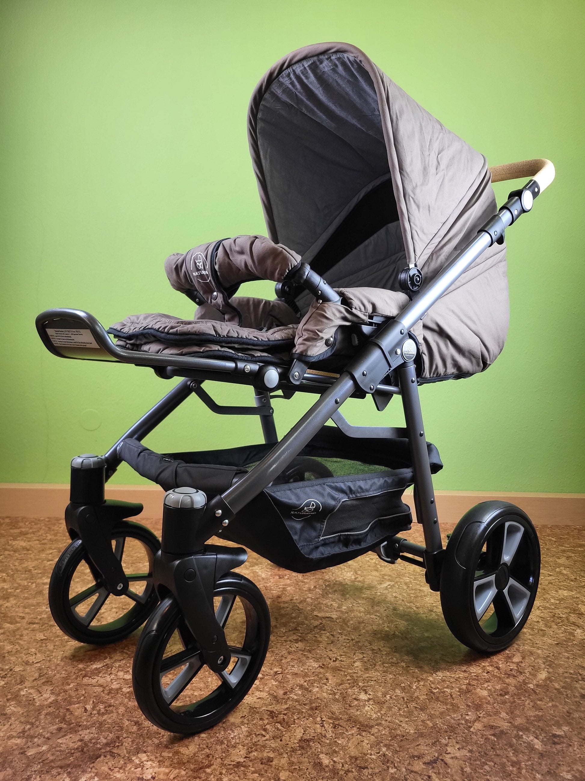Naturkind Evo Lux Kombikinderwagen (liegewanne Und Sportsitz) - Brown / Sehr Gut Kinderwagen 4