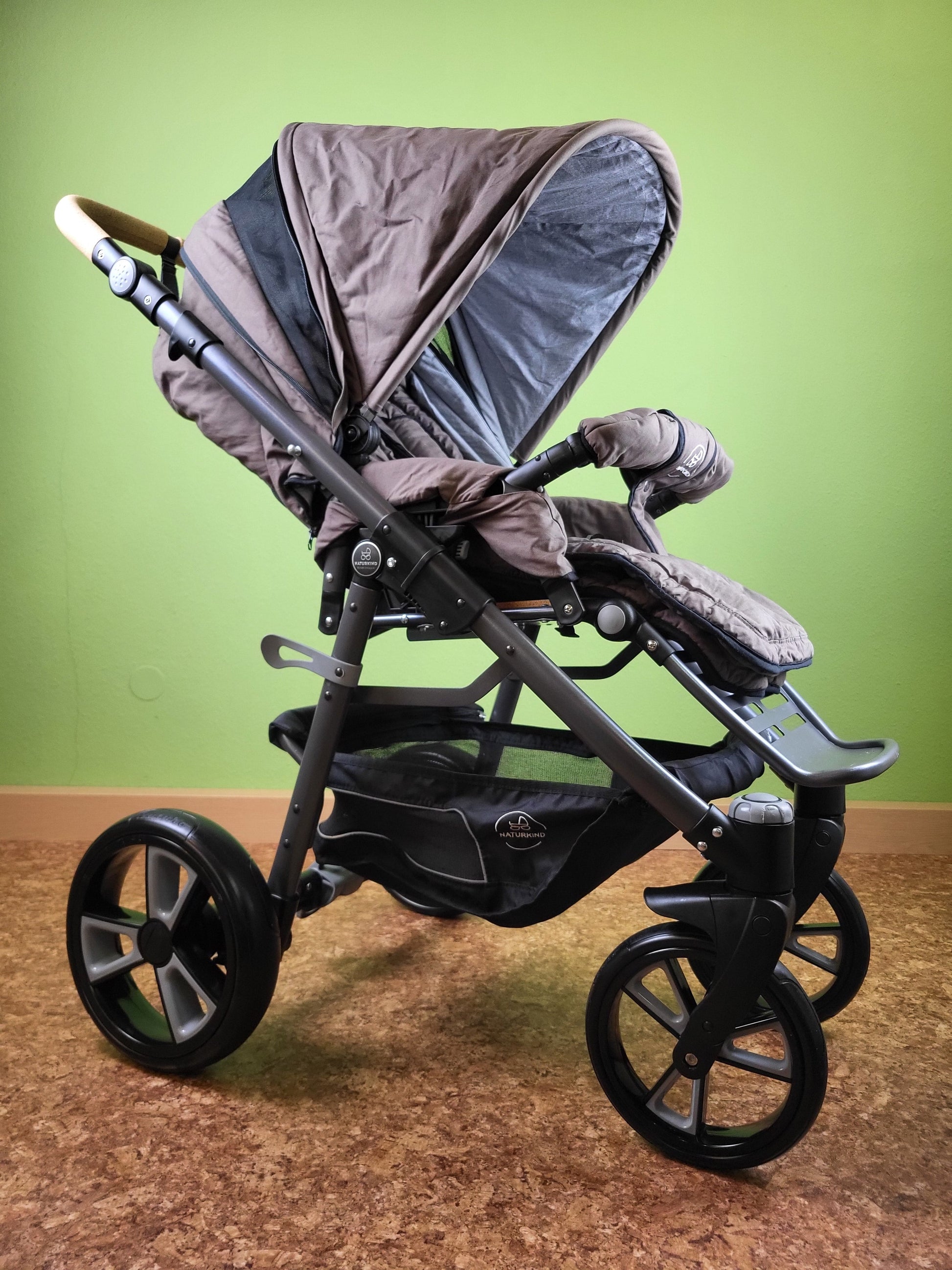 Naturkind Evo Lux Kombikinderwagen (liegewanne Und Sportsitz) - Brown / Sehr Gut Kinderwagen 5
