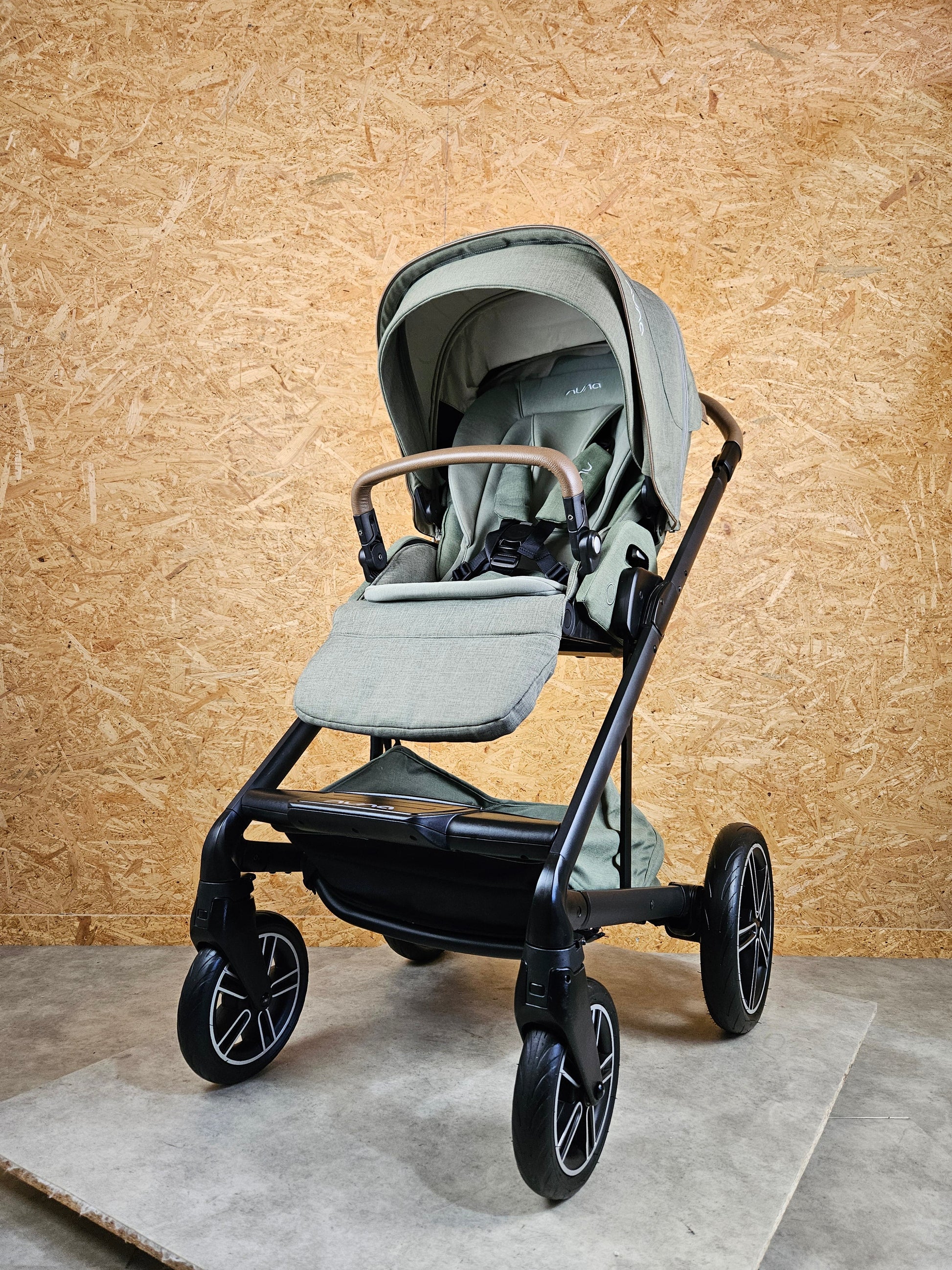 Nuna - Mixx Next Magnet Birch Kombikinderwagen (sportsitz und Babywanne) - Grün in sehr Gutem Zustand am Besten