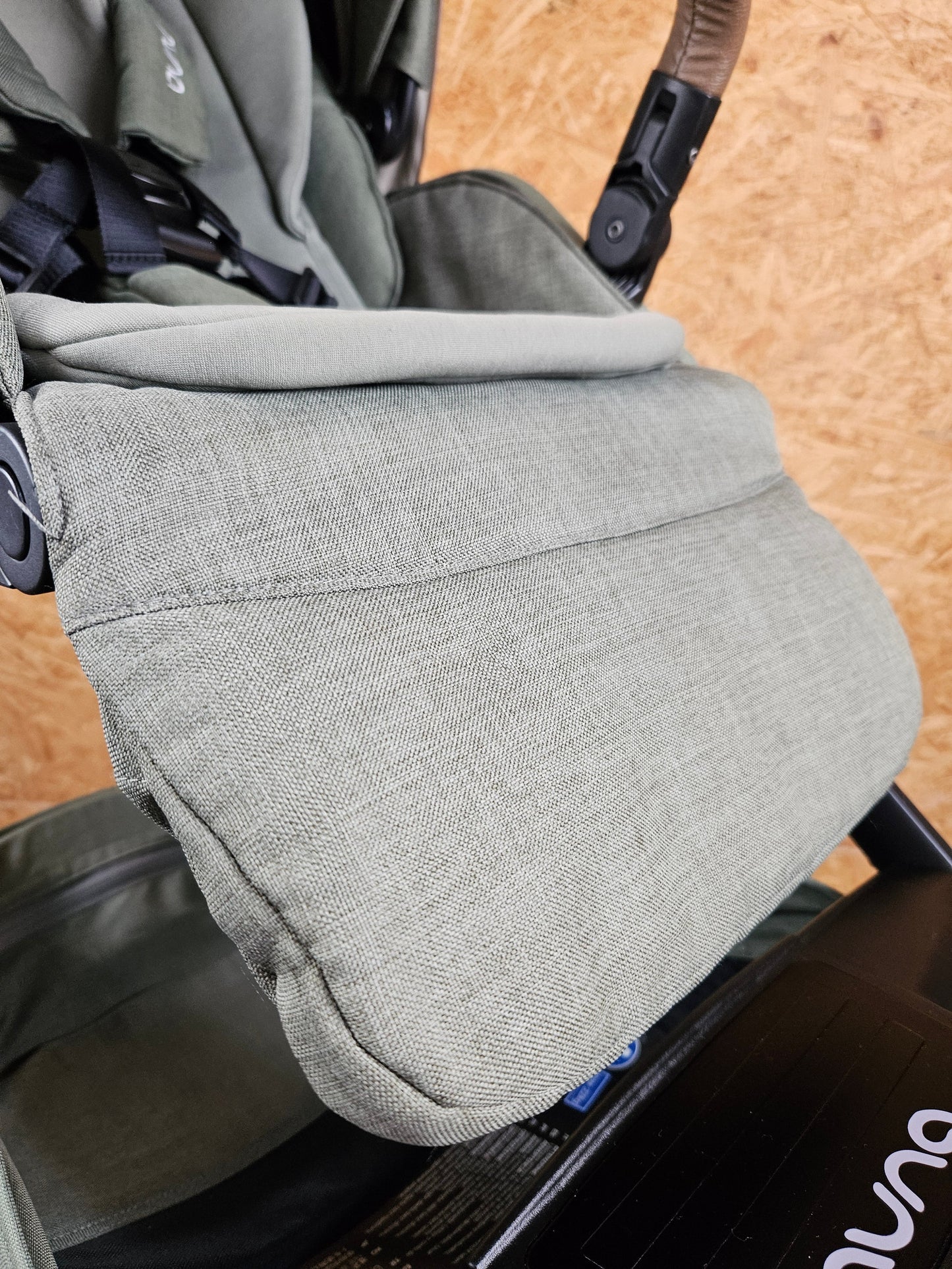 Nuna - Mixx next Magnet Birch Kombikinderwagen (Sportsitz und Babywanne) - Grün in sehr gutem Zustand