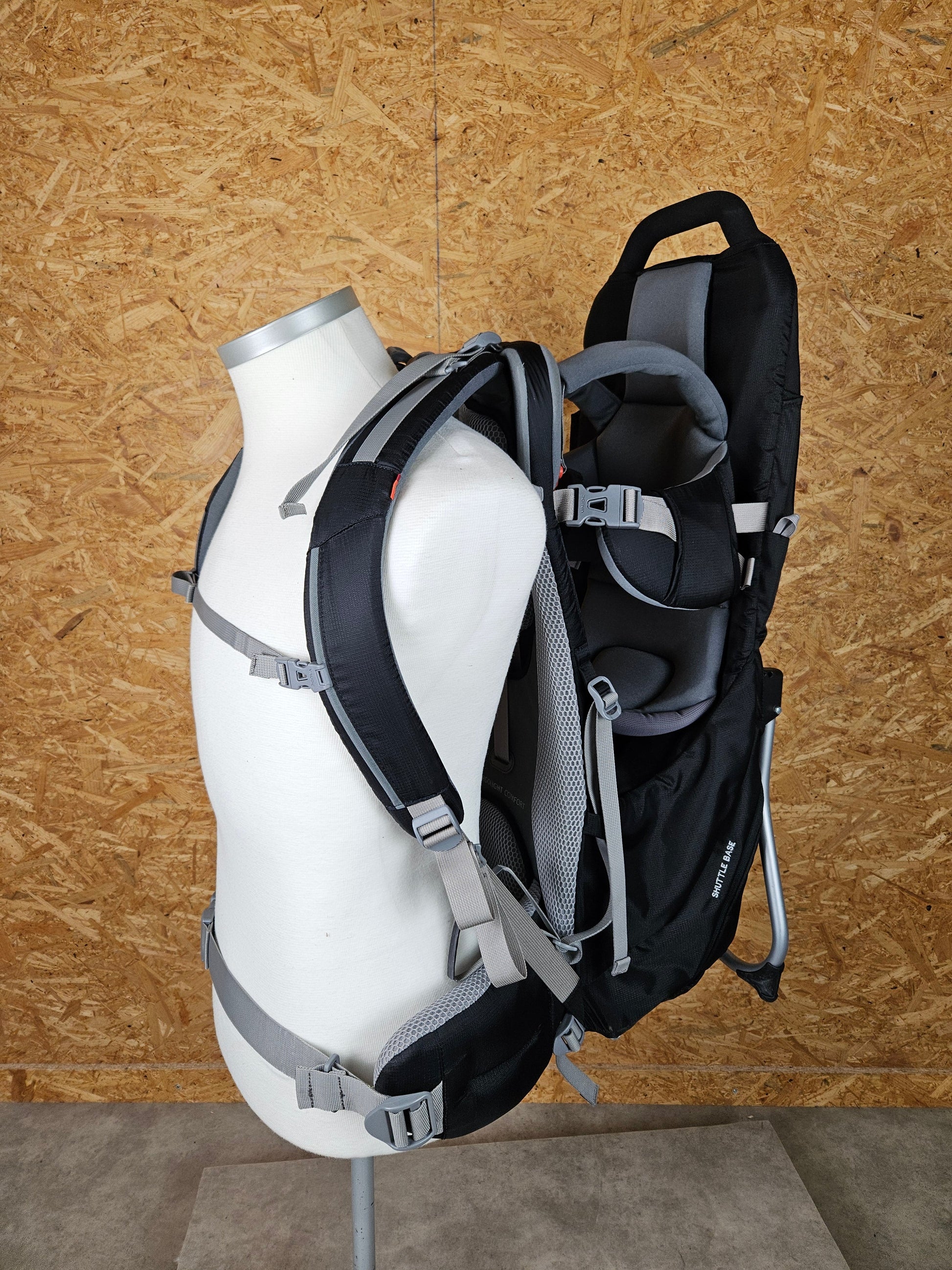 Vaude Shuttle Base - Kindertrage - Schwarz - in sehr Gutem Zustand 9