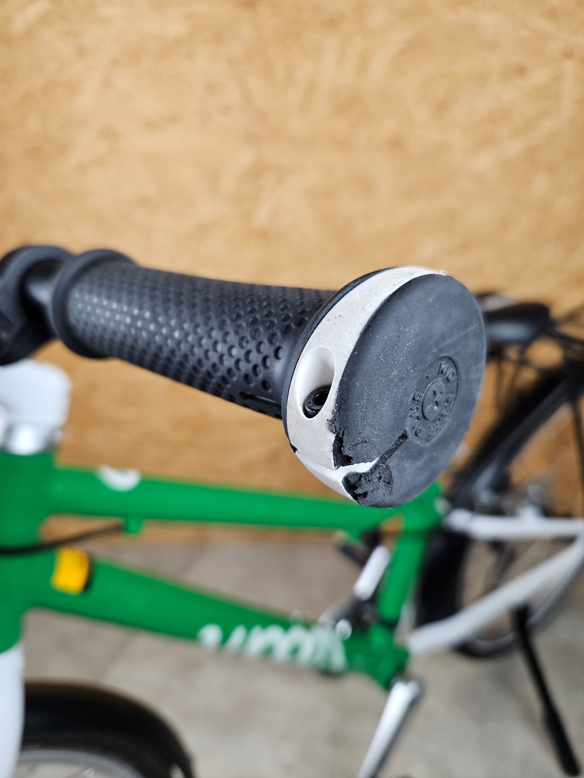 Woom 4 Kinderfahrrad - Grün in Gutem Zustand Fahrrad 5