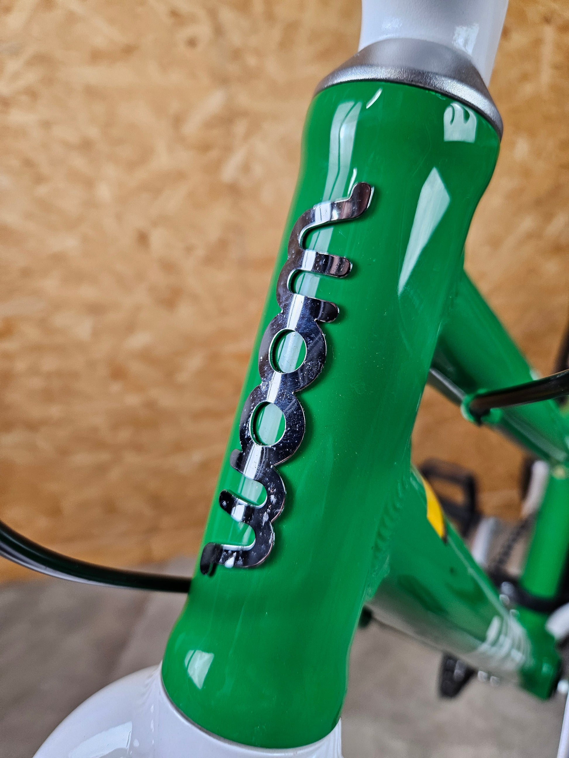 Woom 4 Kinderfahrrad - Grün in Gutem Zustand Fahrrad 8