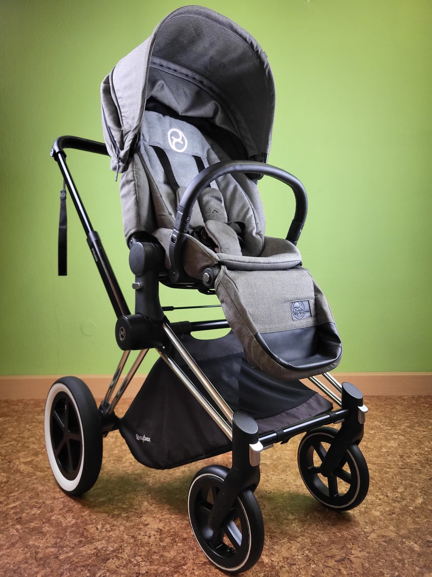 Cybex - Priam Kombikinderwagen Grau / Gut Kinderwagen 7