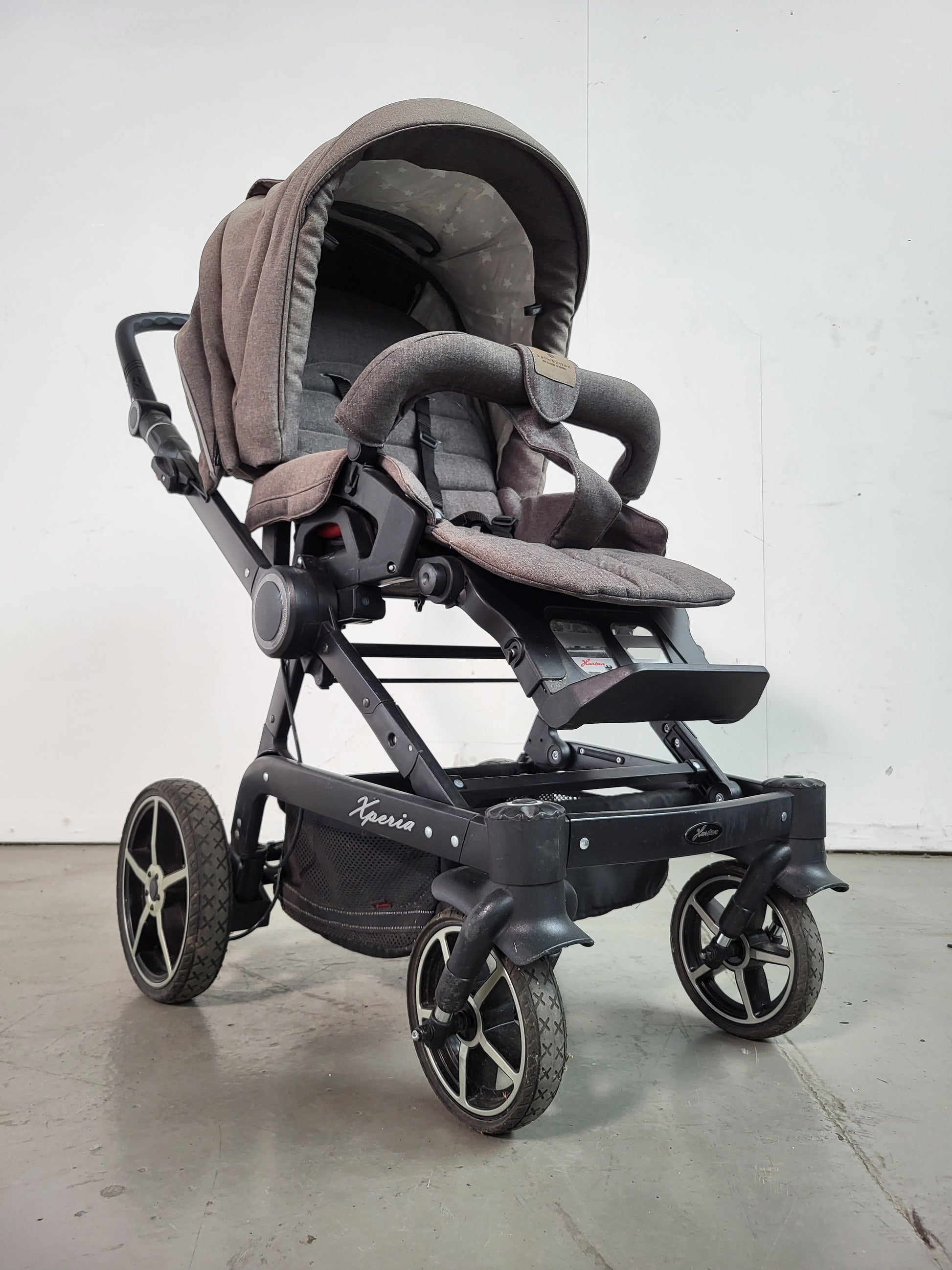 Hartan - Xperia Xl Kombikinderwagen Mit Handbremse (babywanne Und Sportsitz) - Grau In Gutem Zustand / Gut Kinderwagen 2