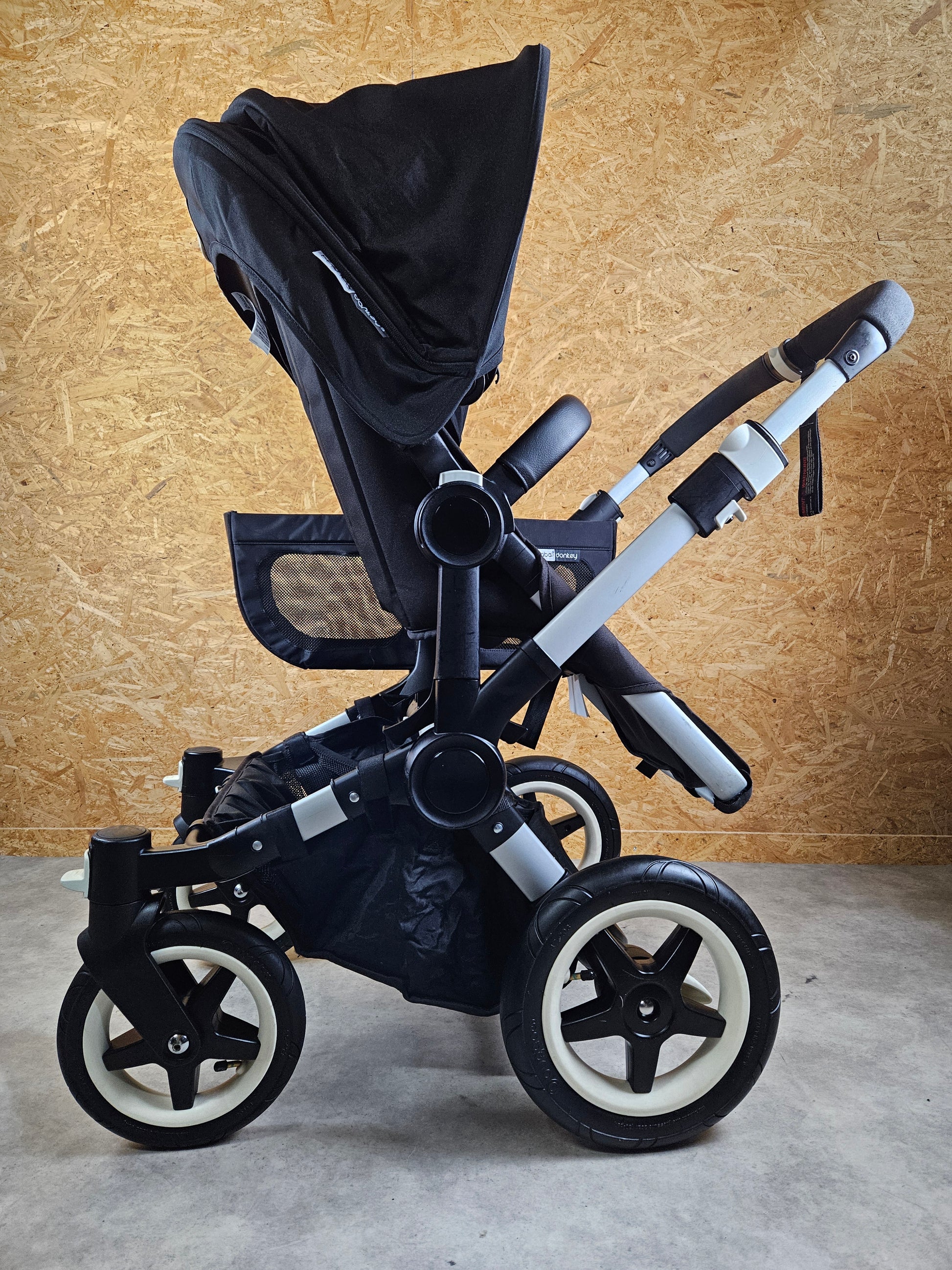 Bugaboo - Donkey 3 Duo (sportsitz und Liegewanne) Schwarz Inkl. Seitliche Gepäcktasche in Gutem Zustand Kinderwagen 6