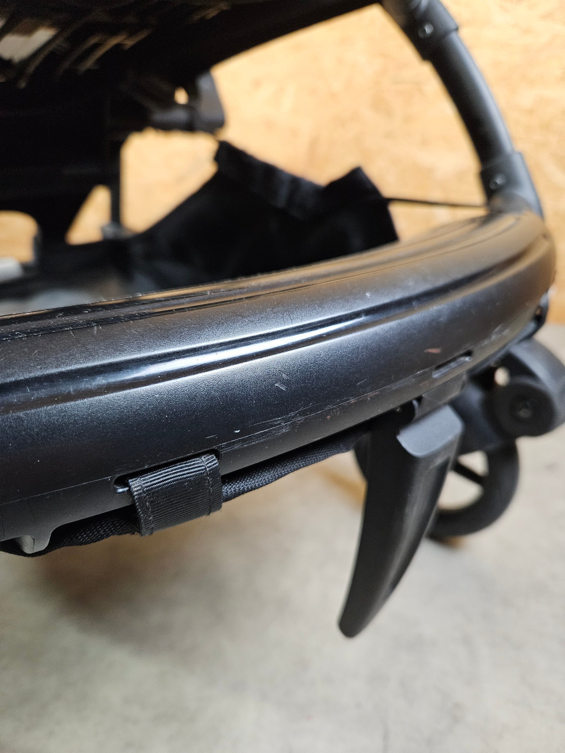 Bugaboo Bee 6 - Schwarz in Gutem Zustand Kinderwagen