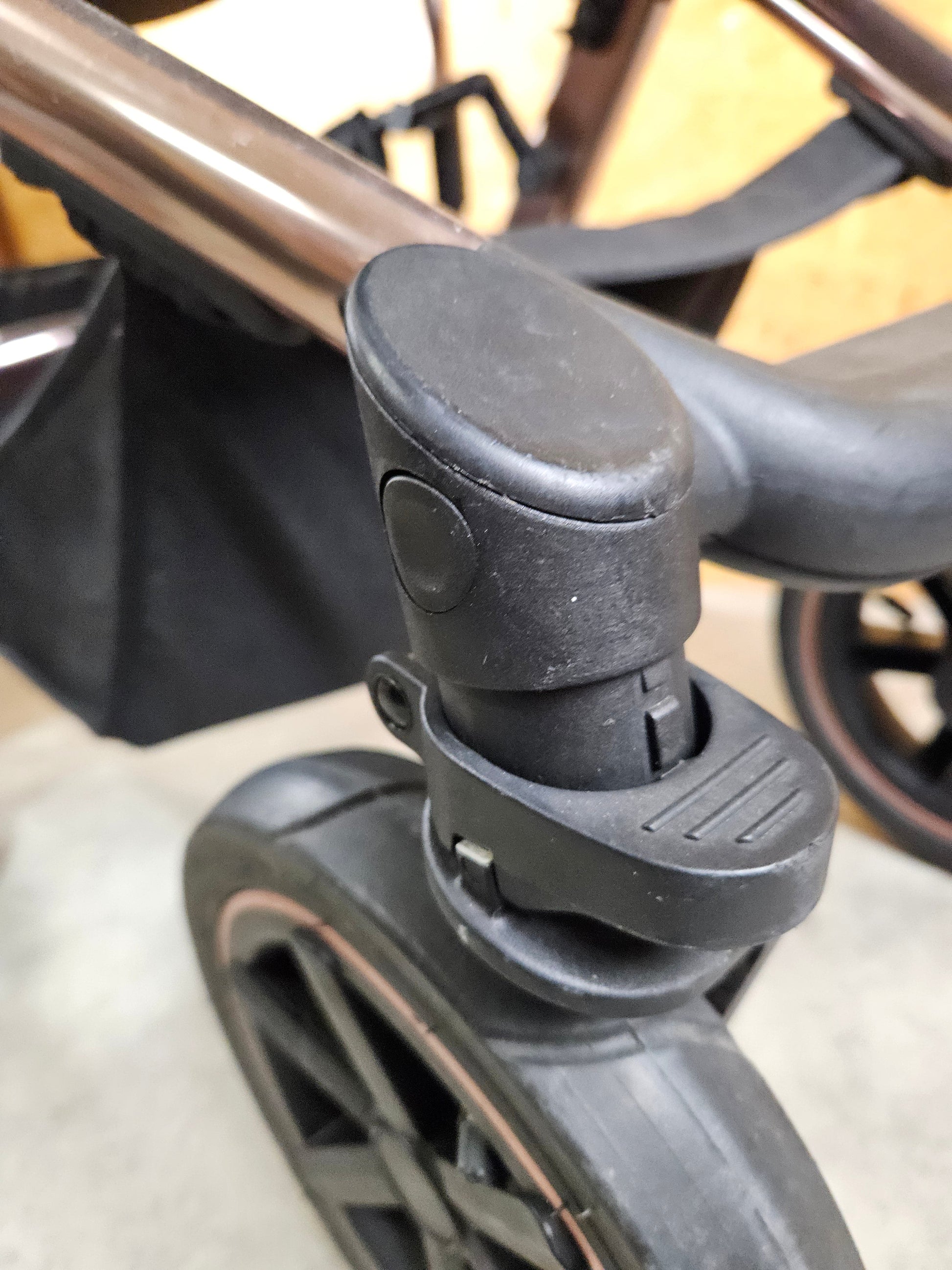 Abc Design - Salsa 4 Air Diamond Edition Kombikinderwagen - Rosé Schwarz - sehr Gutem Zustand / Gut Kinderwagen 41