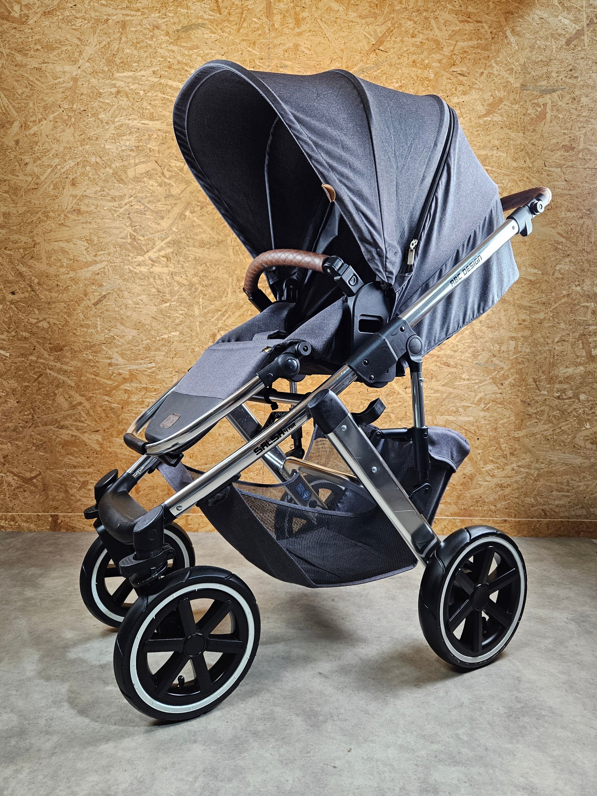 Abc Design - Salsa 4 Air Diamond Edition Kombikinderwagen (sportsitz und Babywanne) - Grau in Gutem Zustand Gut