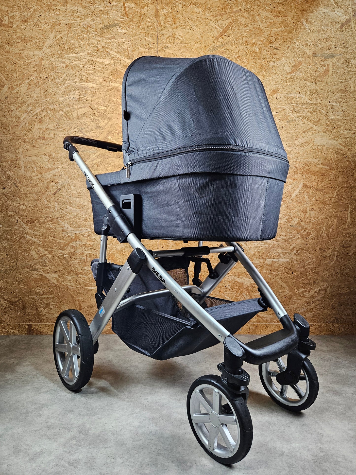 Abc Design - Salsa 4 Kombikinderwagen (sportsiz und Babywanne) - Schwarz in Gutem Zustand Kinderwagen 11