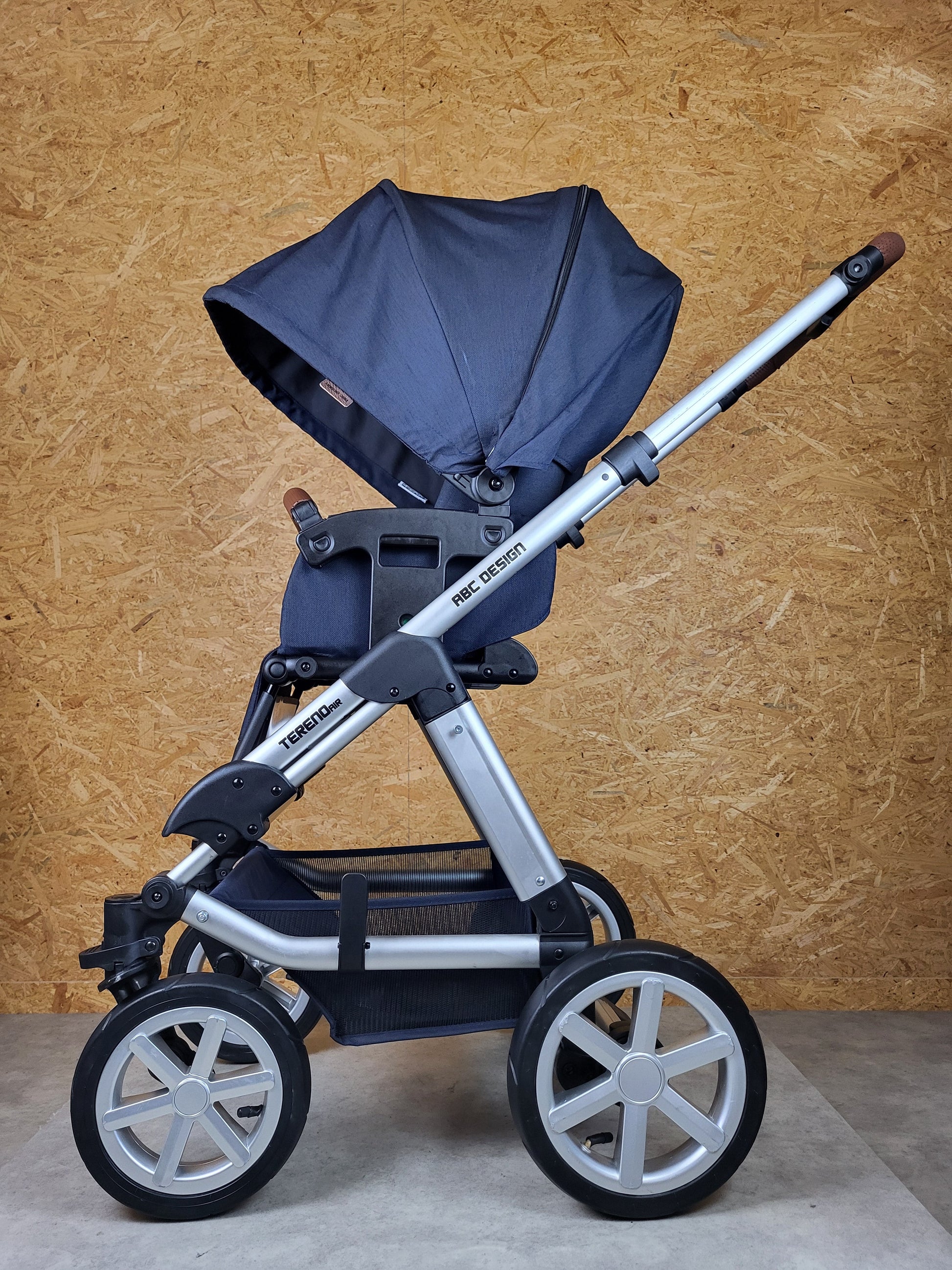 Abc-design Tereno 4 - Kombikinderwagen (sportsitz und Liegewanne) - Blau in sehr Gutem Zustand am Besten Kinderwagen