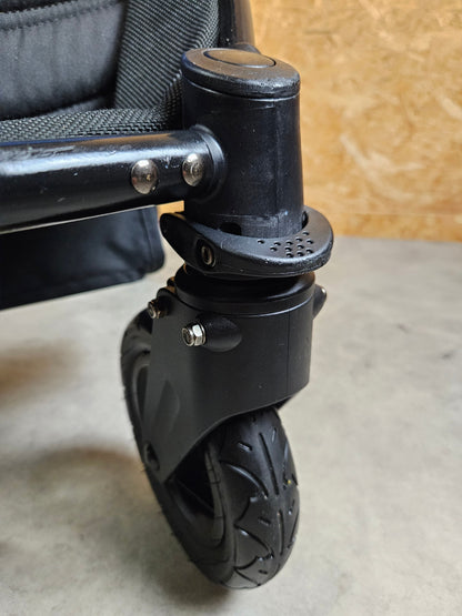 Britax - B-motion Buggy Kinderwagen - Blau in Gutem Zustand / Gut 18