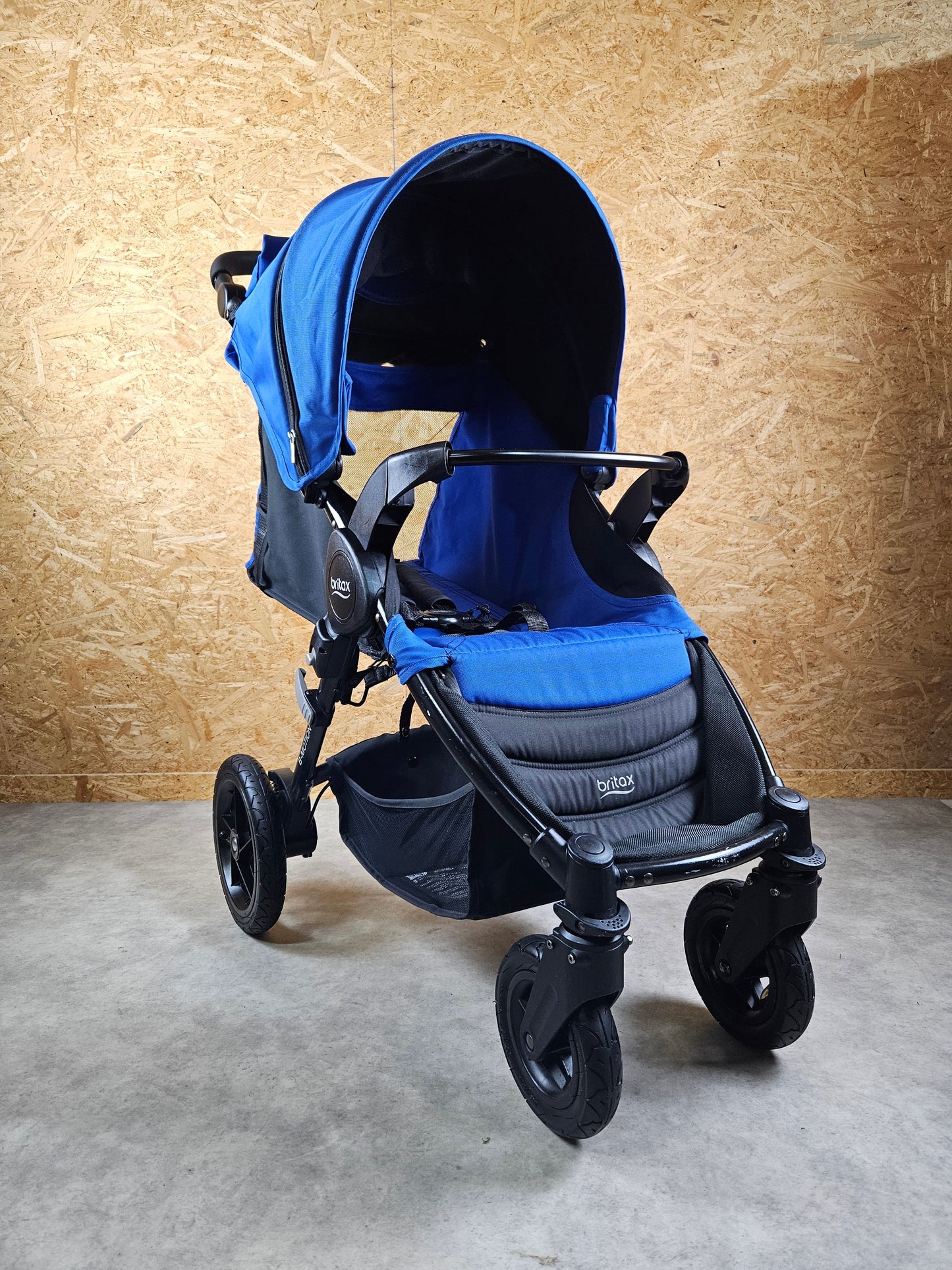 Britax - B-motion Buggy Kinderwagen - Blau in Gutem Zustand / Gut 9