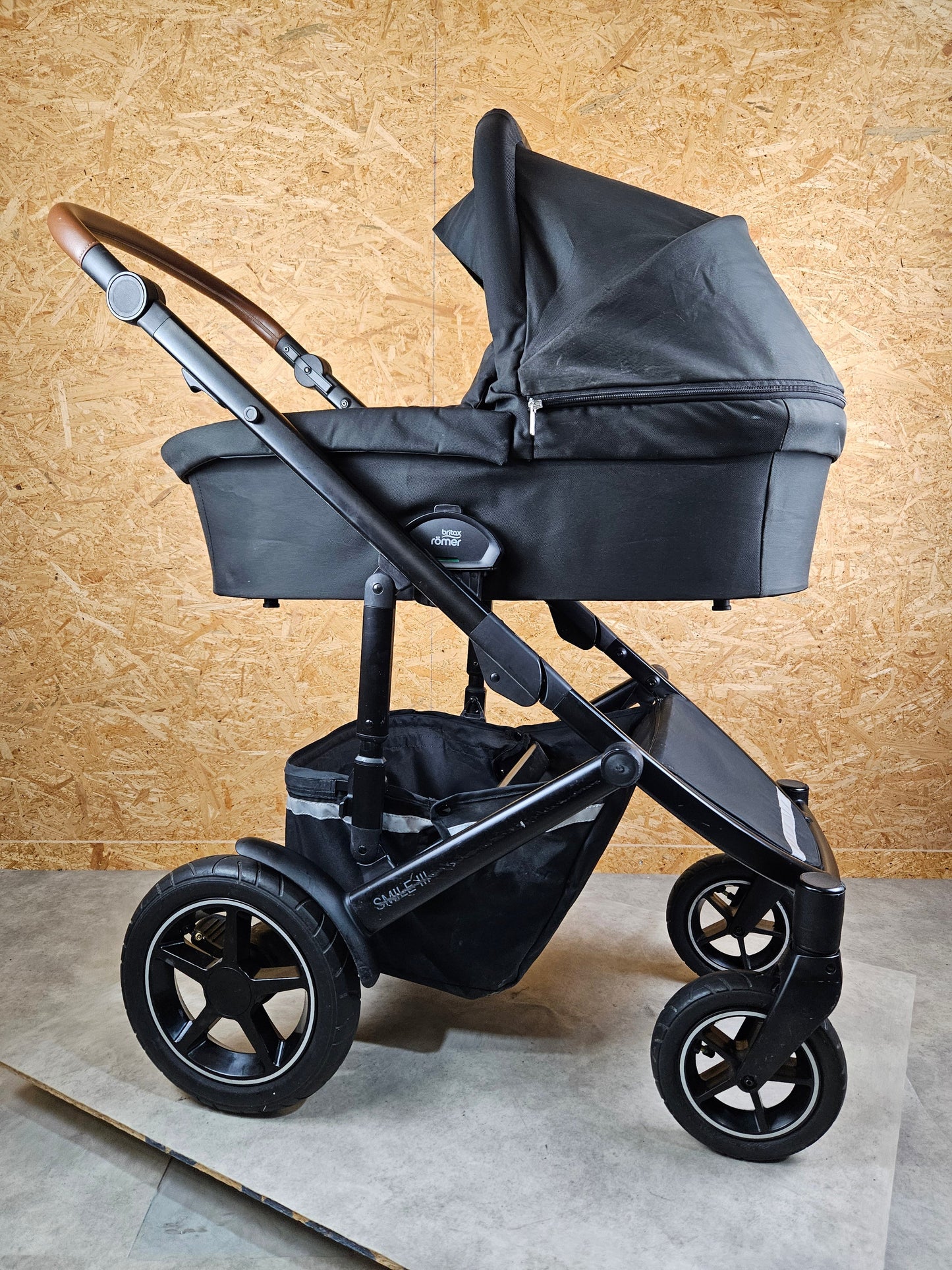 Britax Römer - Duo Smile Iii - Kombikinderwagen (sportsitz und Babywanne) - Schwarz in Gutem Zustand Kinderwagen 20
