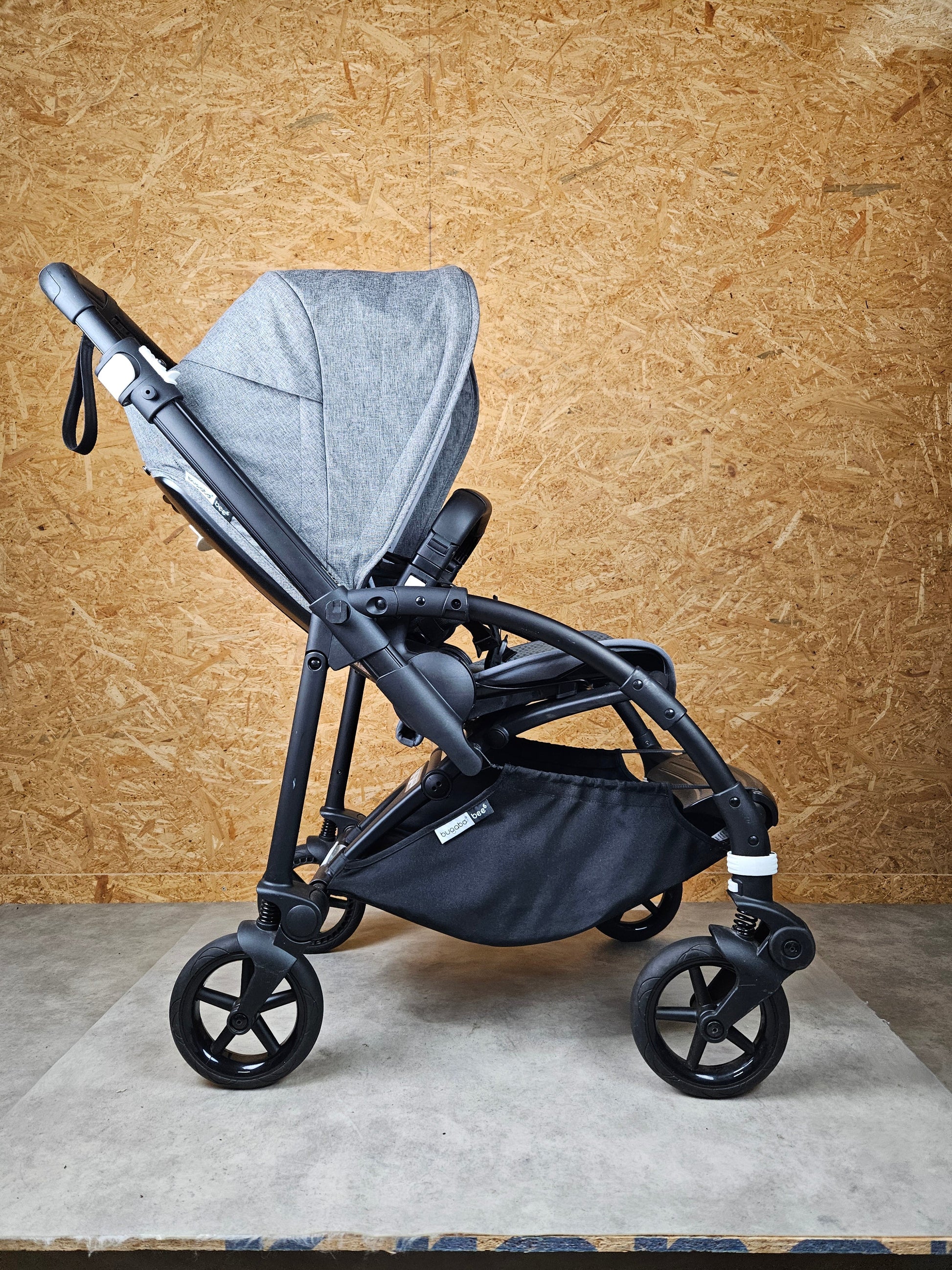 Bugaboo Bee 6 Buggy - Grau - in Gutem Zustand Kinderwagen 4