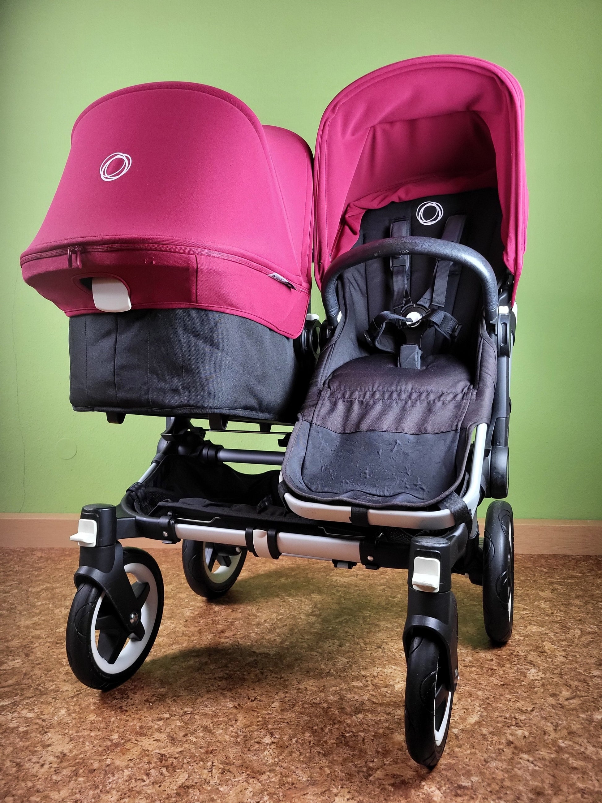 Bugaboo Donkey 2 - Combi Stroller (1 Bassinet and 1 Seat) - Ruby Red