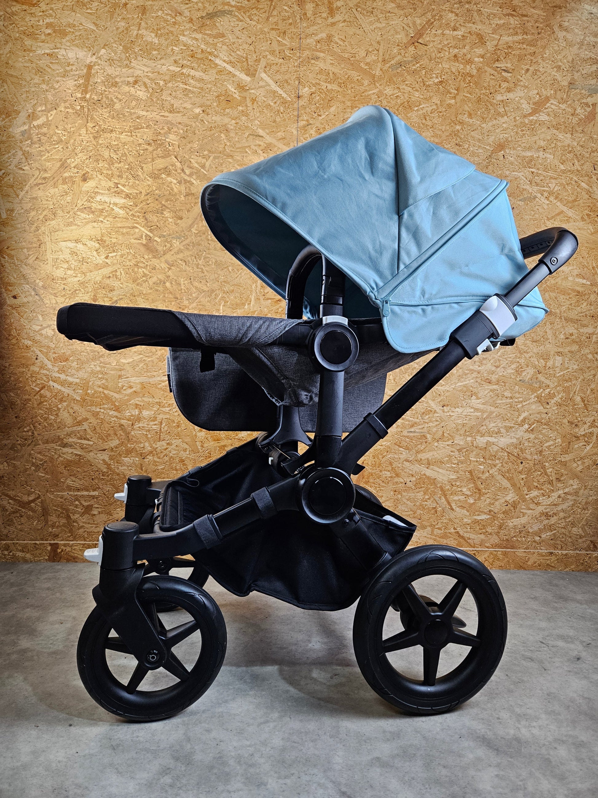 Bugaboo - Donkey 3 Duo (sportsitz und Liegewanne) Geschwisterwagen Inkl. Seitliche Gepäcktasche - Türkise Sonnendach