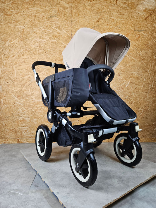Bugaboo - Donkey Duo Kinderwagen (1 Liegewanne / 2 Sportsitze) inkl. seitliche Gepäcktasche - Ivory - in gutem Zustand